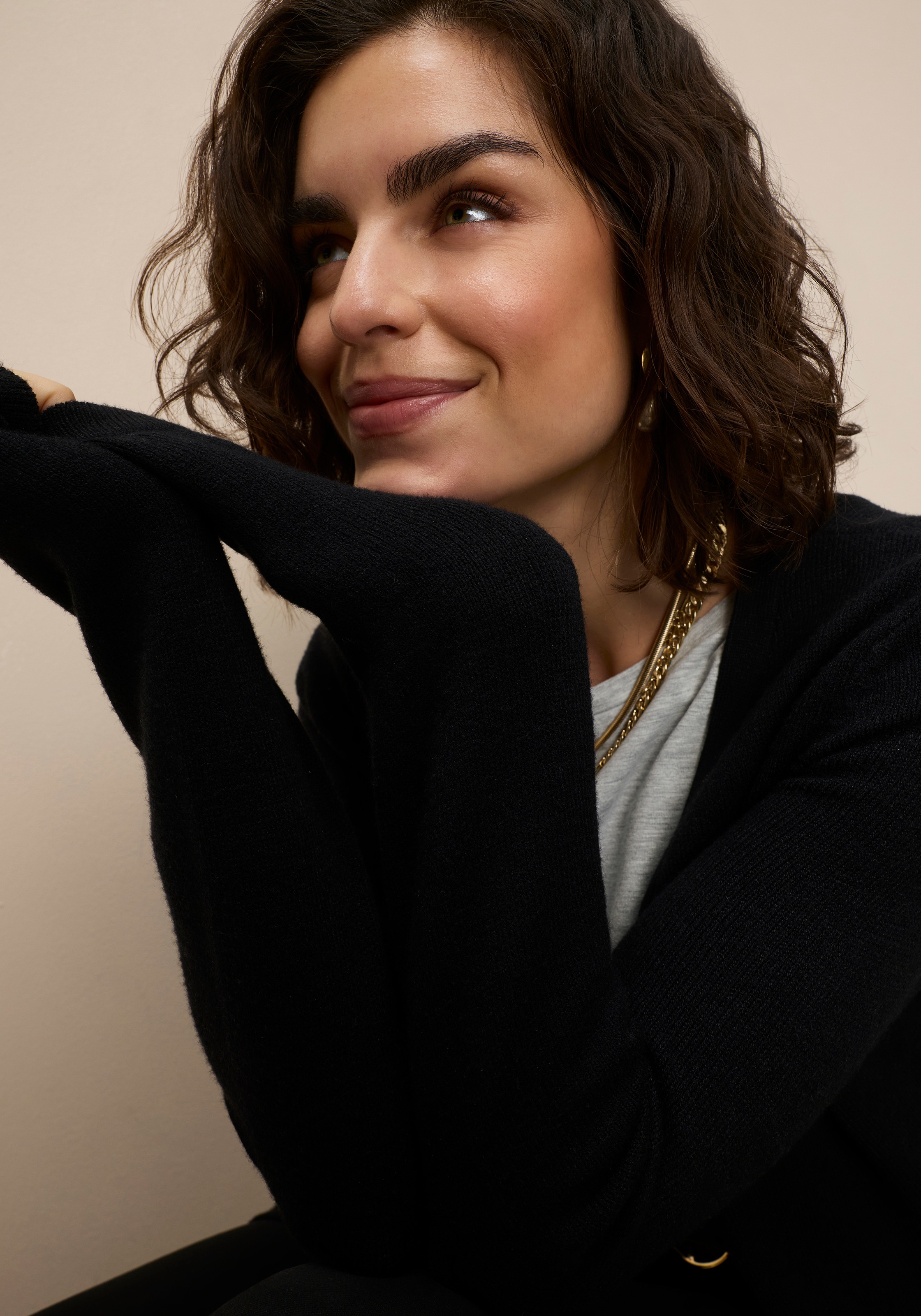 Tamaris Strickjacke mit Taschen günstig online kaufen