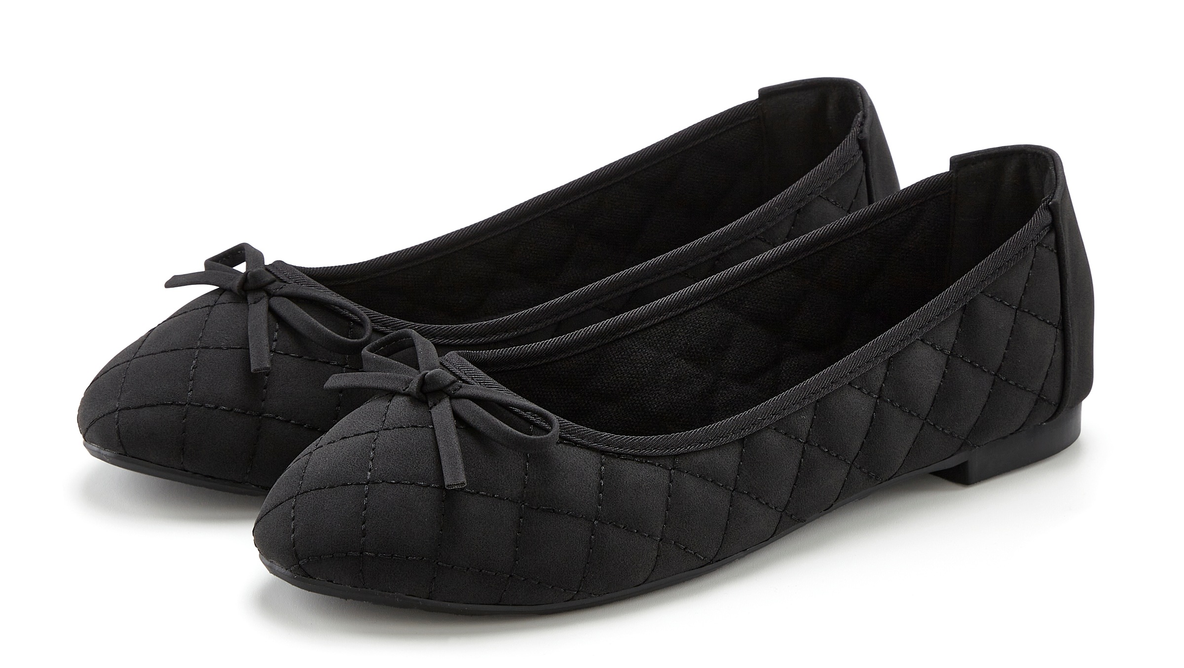 LASCANA Ballerina "Slipper, Schlüpfschuh, Freizeitschuh, Slip-On-Sneaker," mit eleganter Schleifenapplikation VEGAN
