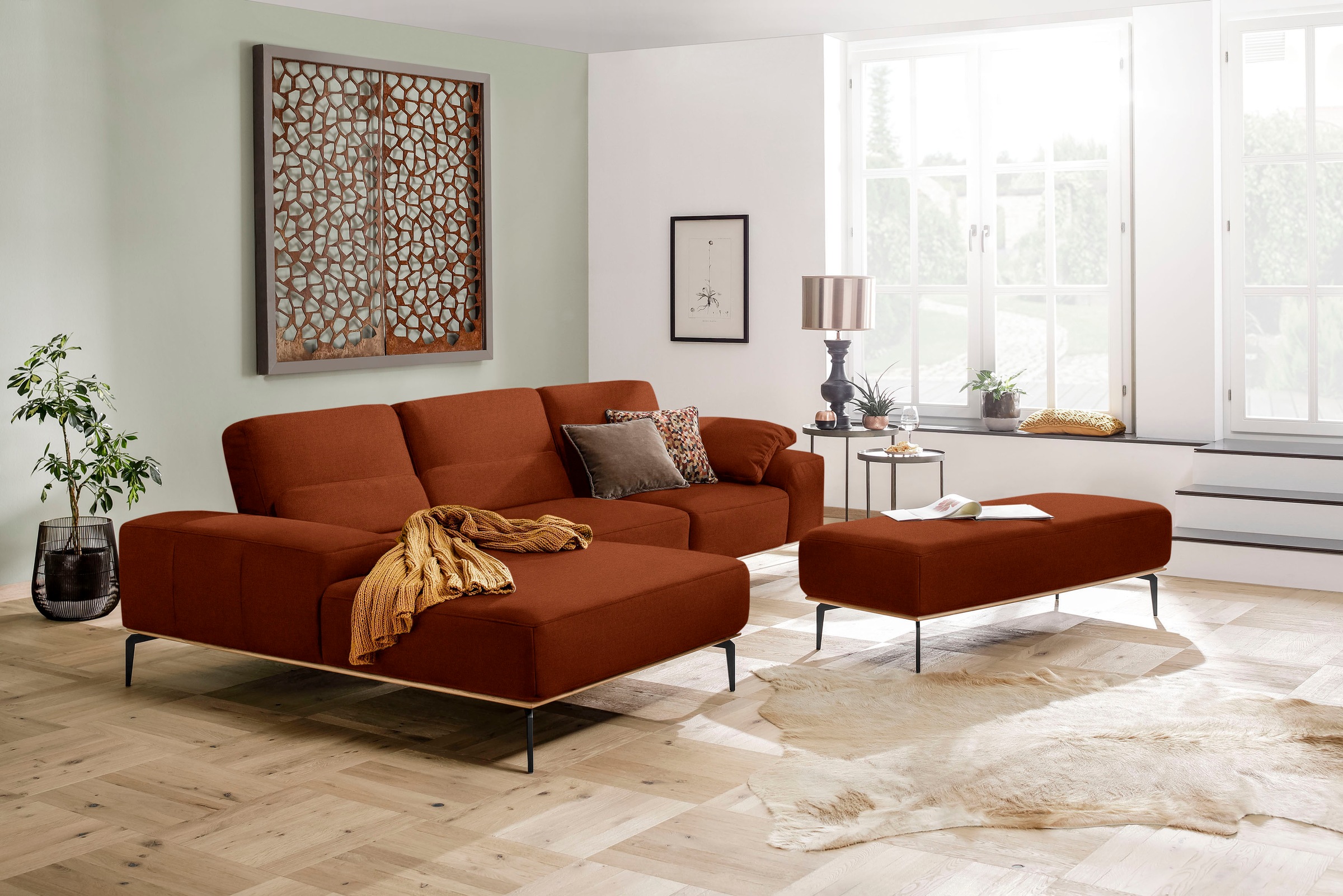 W.SCHILLIG Ecksofa »run, Designsofa mit tollem Sitzkomfort, bequem, L-Form«, mit Holzsockel, Füße in Schwarz pulverbeschichtet, Breite 319 cm