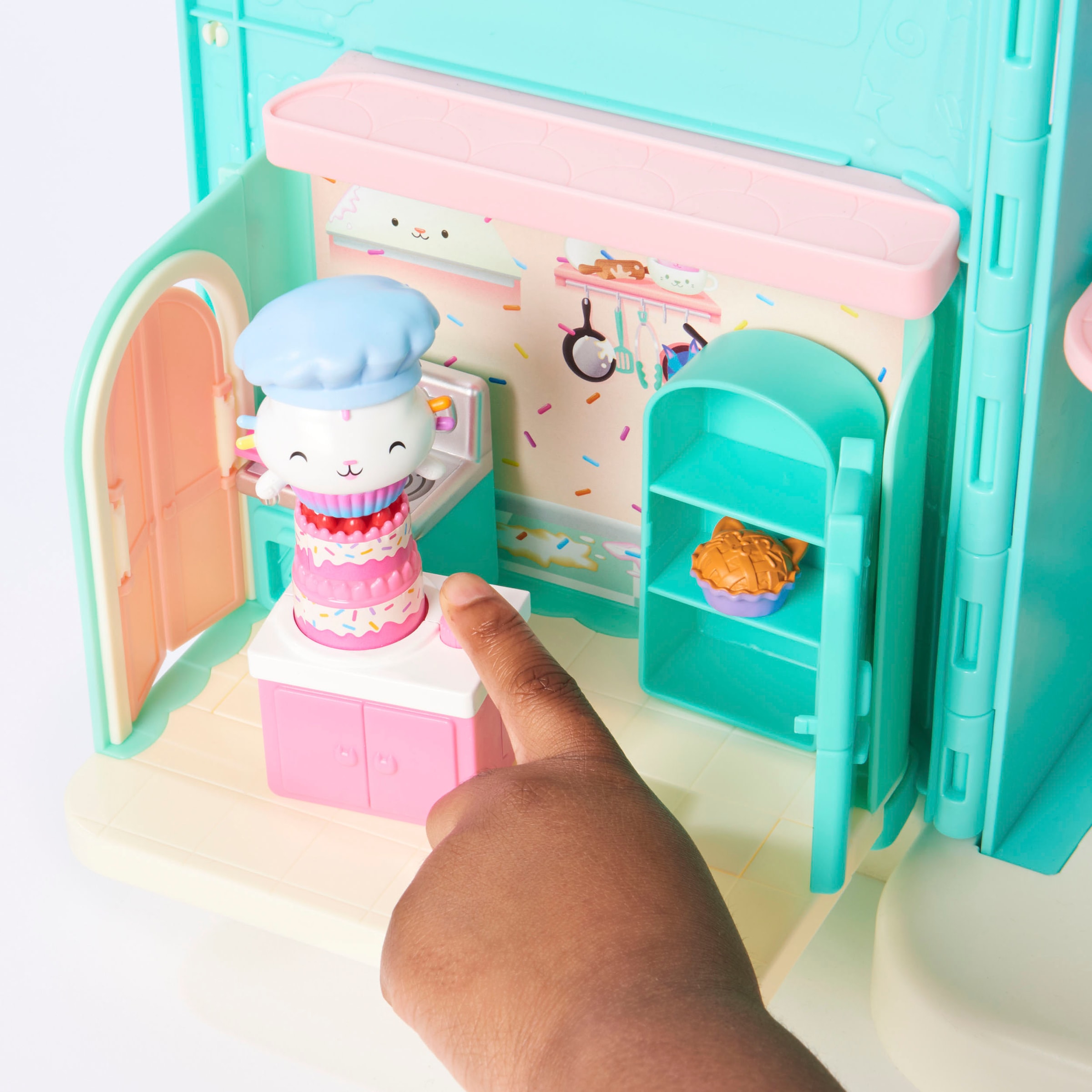 Spin Master Spielwelt »Gabby's Dollhouse – Deluxe Room – Cakey's Küche«