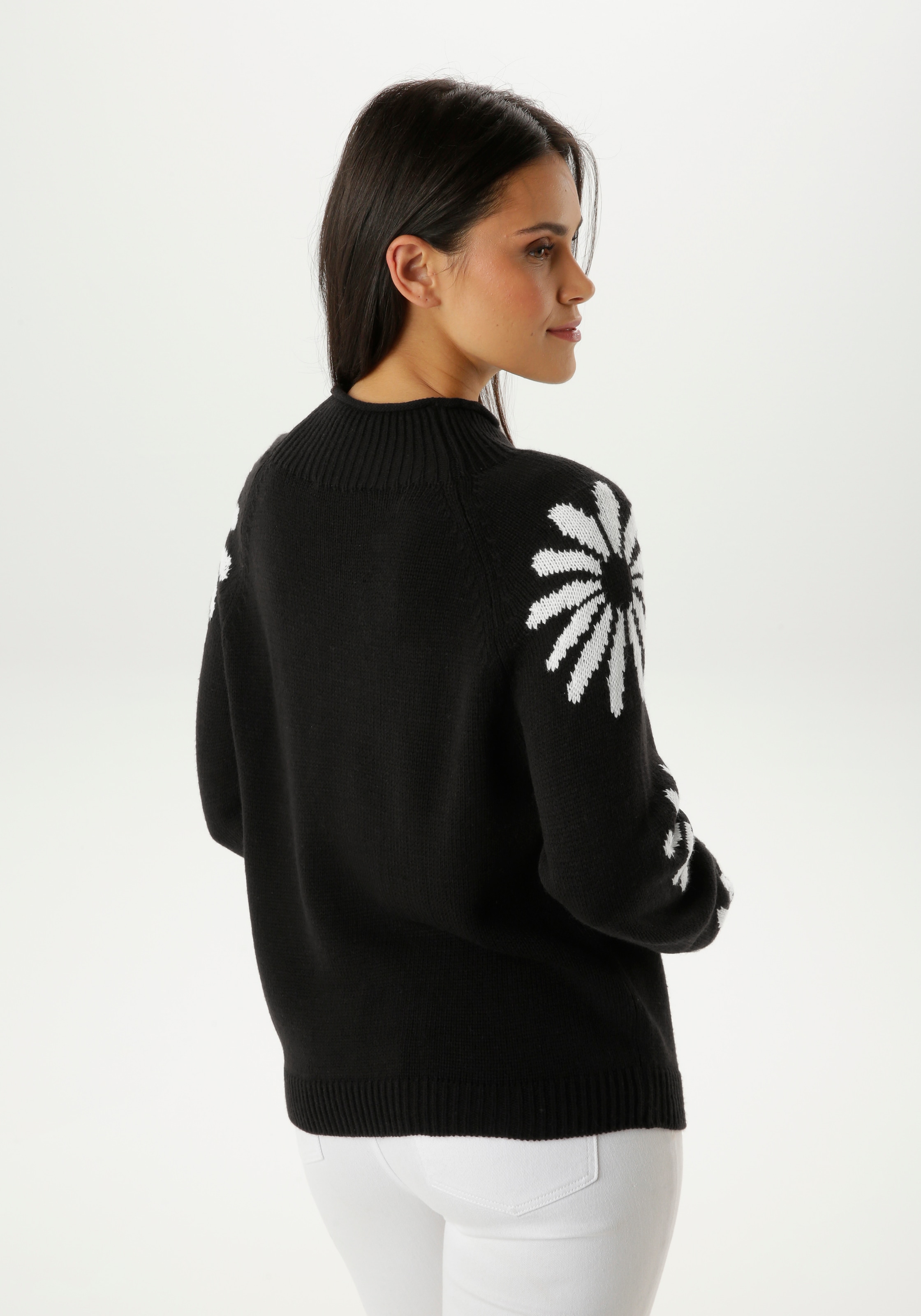 Aniston SELECTED Strickpullover mit großen, fantasievollen Blüten