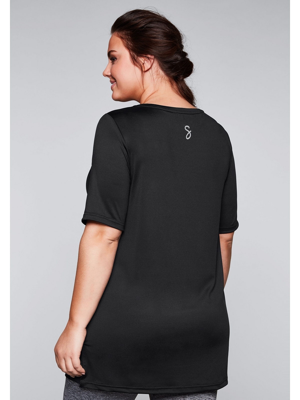 Sheego Longshirt »Große Größen«, mit atmungsaktiver, schnelltrocknender Funktion