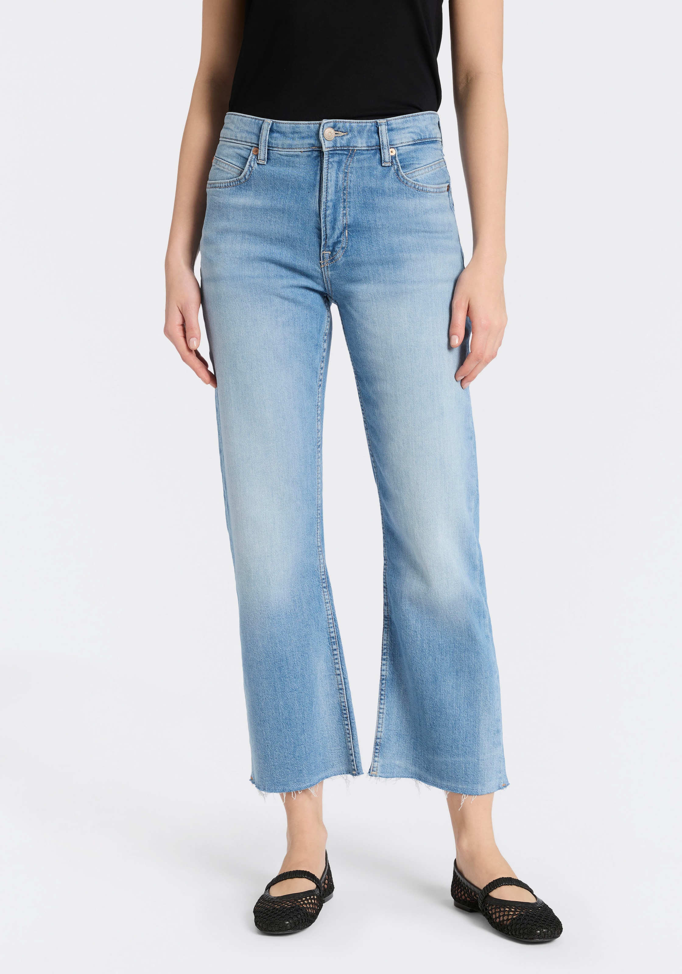 BOSS ORANGE 7/8-Jeans "SOFT KICK FLARE 2.0 Premium Damenmode" Stretch-Denim, offener Saum