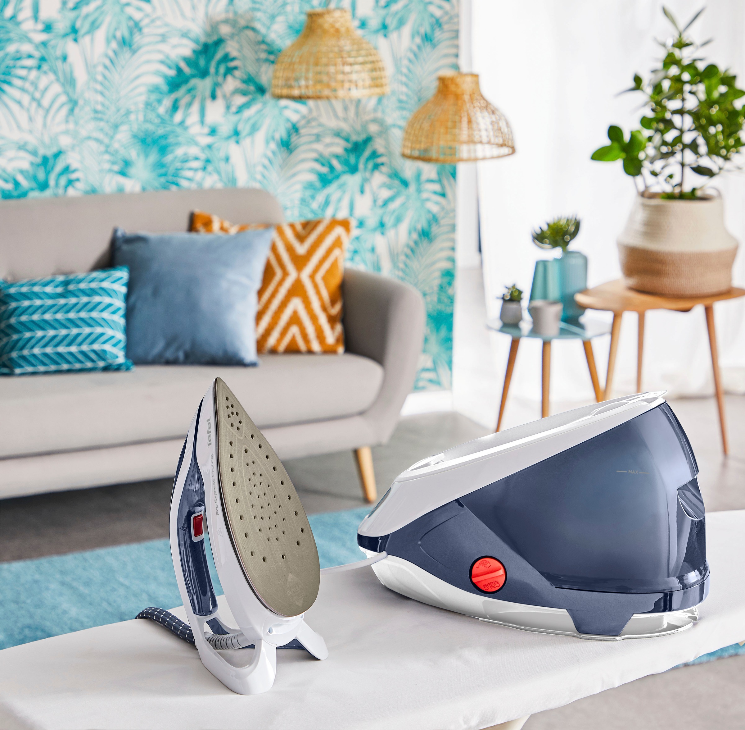 Thumbnail - Tefal Dampfbügelstation "Tefal GV9225 Pro Express Protect" 1.800 ml Wassertank