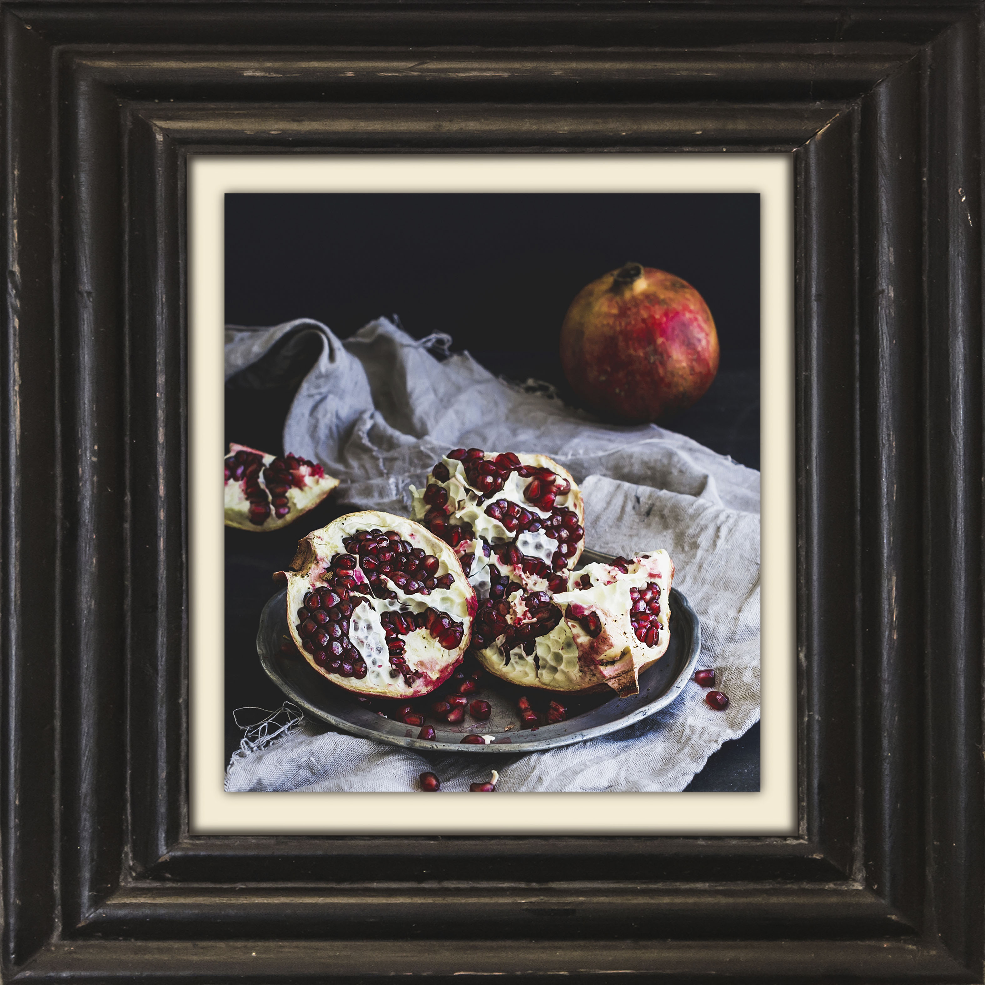 queence Leinwandbild "Granatapfel" Kunst Obst Obst Bilder Stillleben Premium-Leinwandstoff, Handarbeit aus Deutschland, 40x40cm