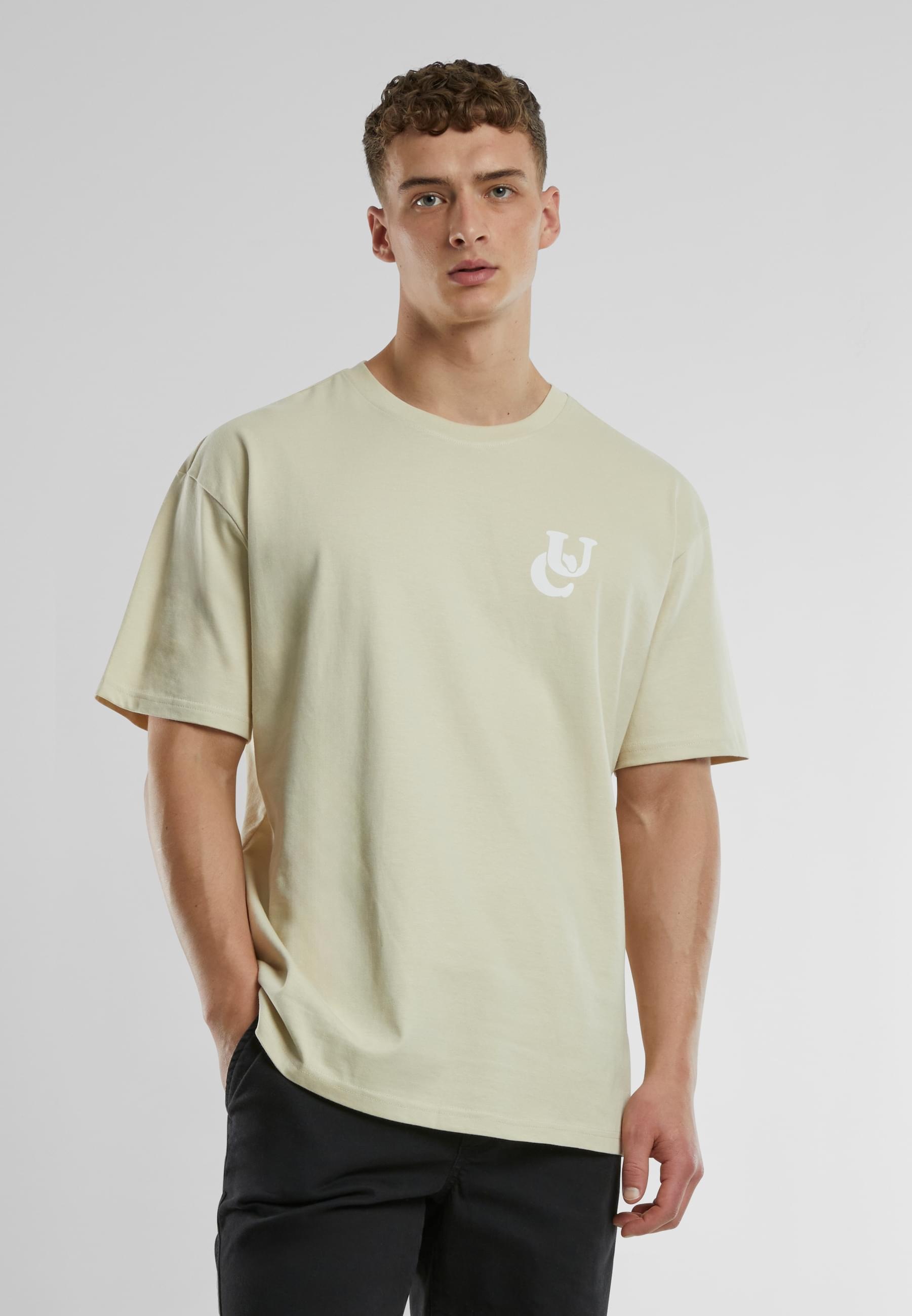 URBAN CLASSICS T-Shirt »Urban Classics UC Weavy Logo Heavy Oversized Tee«, (1 tlg.)