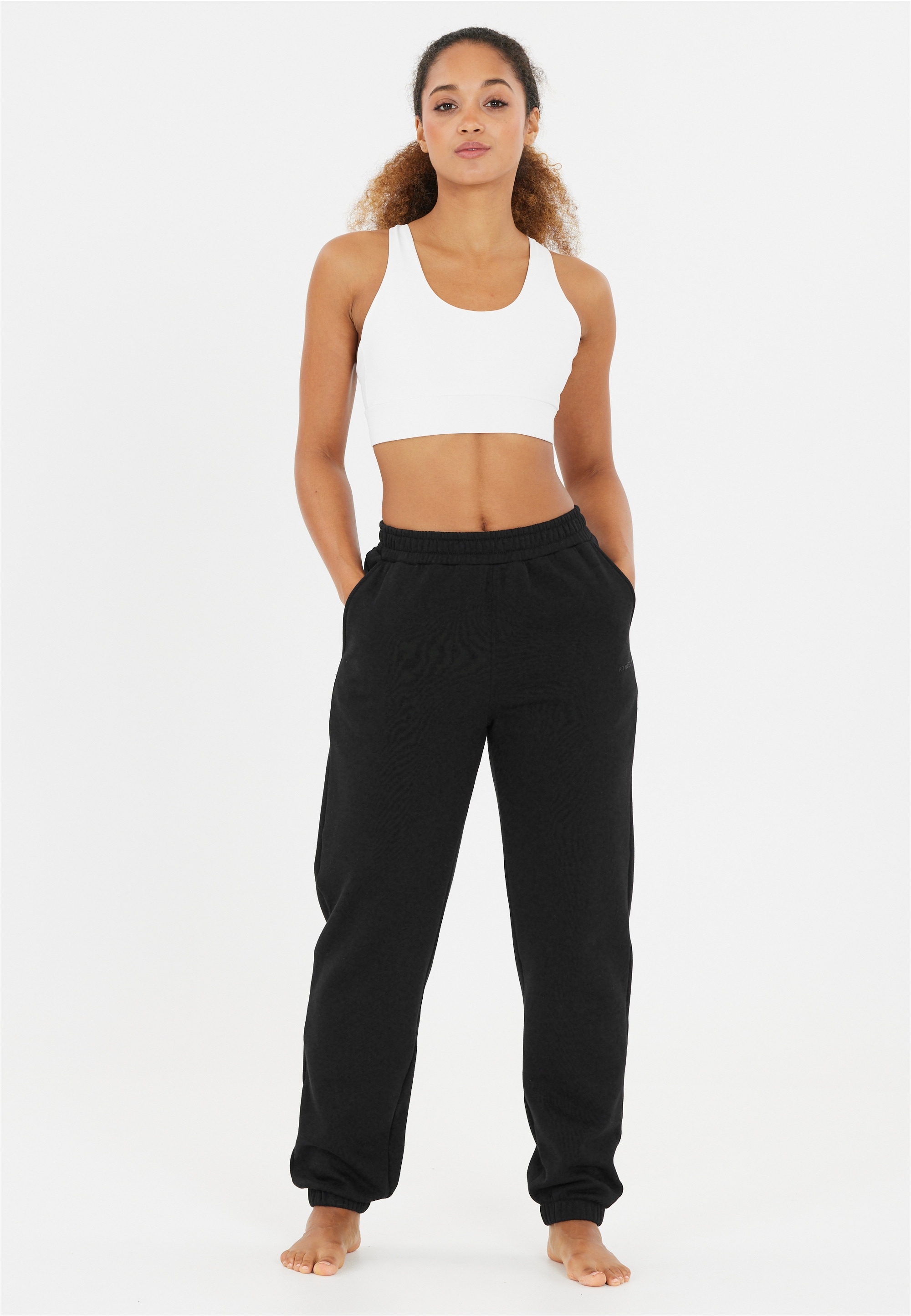 ATHLECIA Sweathose »Ruthie«, Im relaxten Look mit weichem Tragegefühl