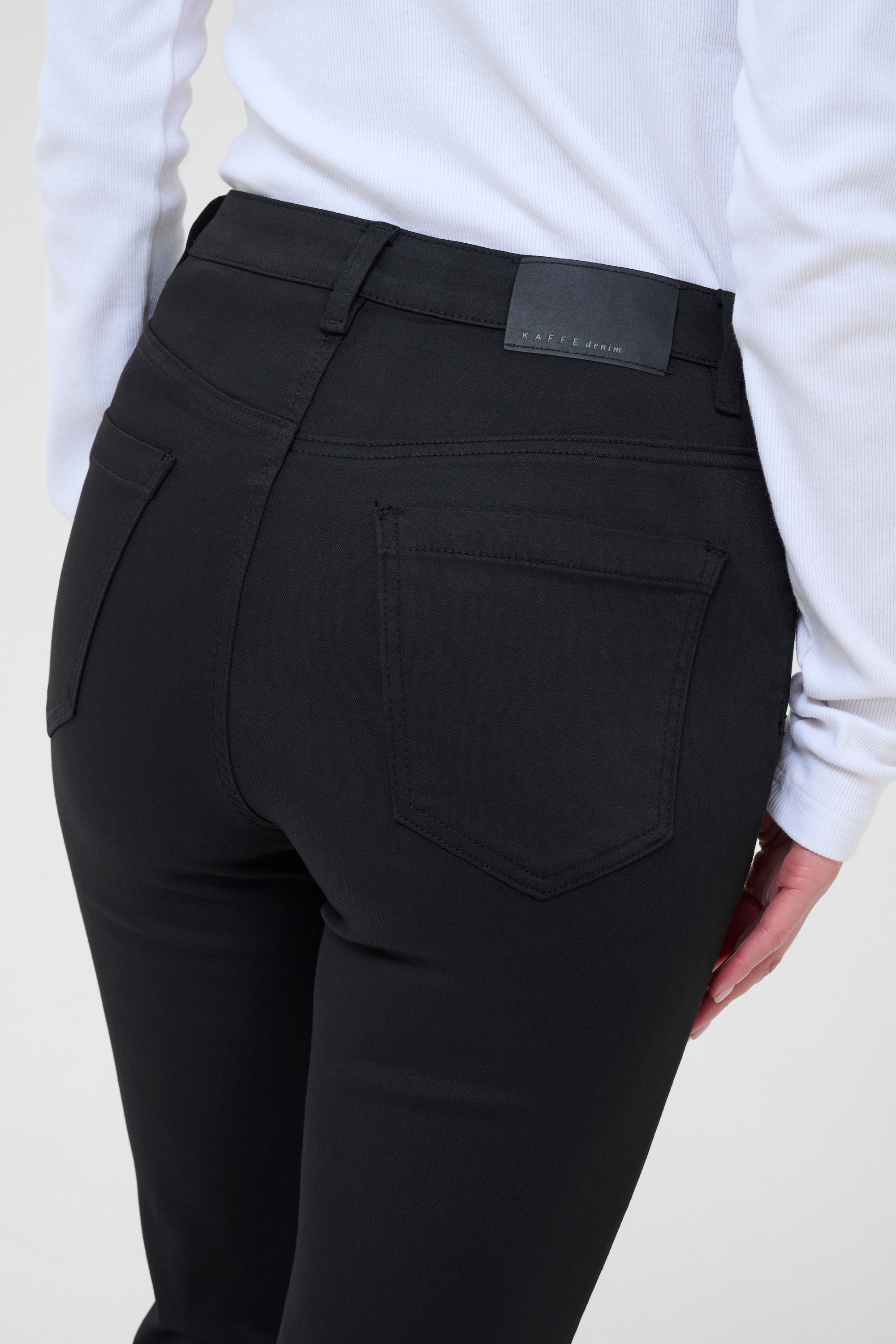 KAFFE Regular-fit-Jeans »Damen Jeans KAforest«