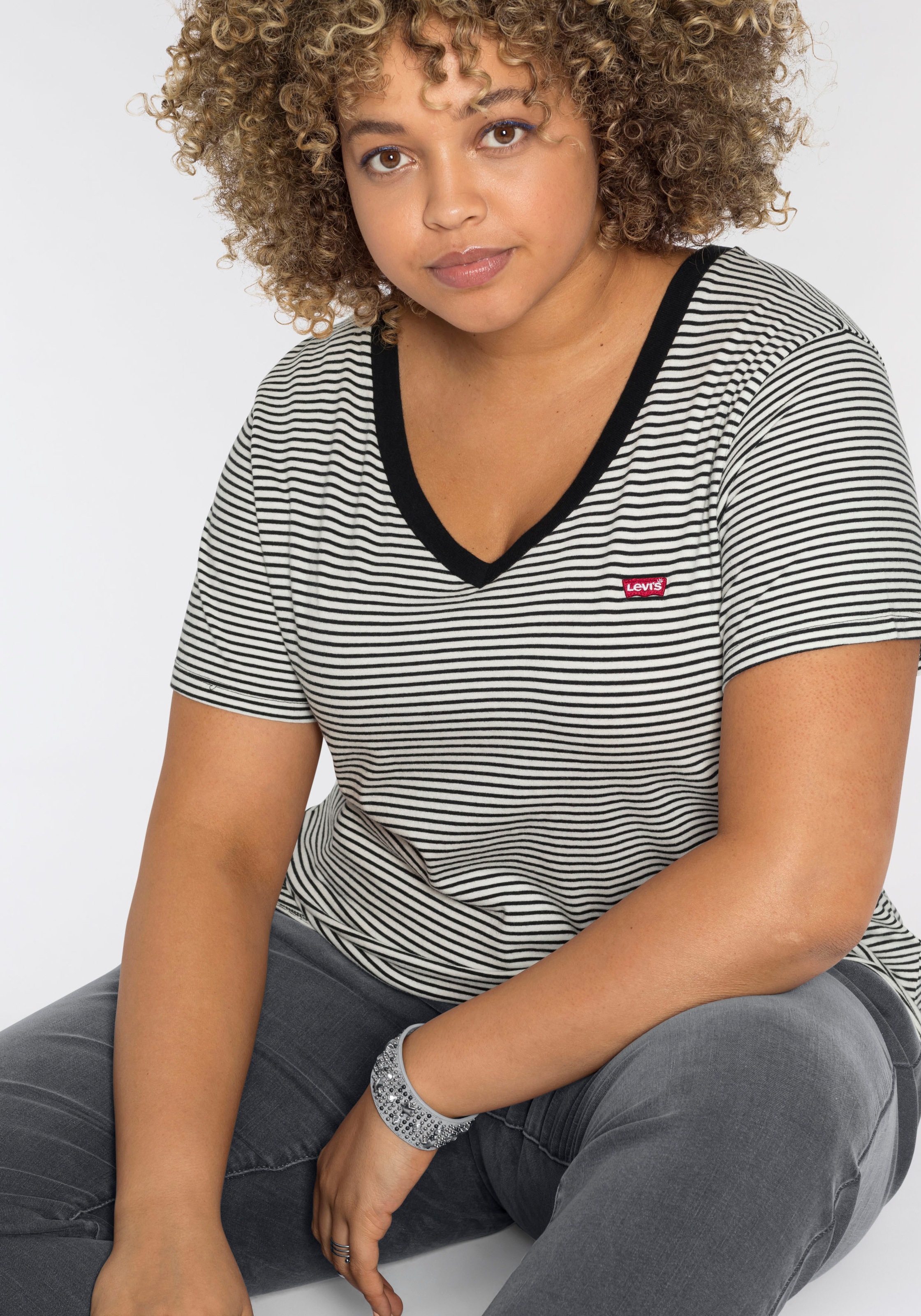 Levi's Plus V Neck Tee T-shirt Femme Manches Courtes Noir Rayé XXL 3