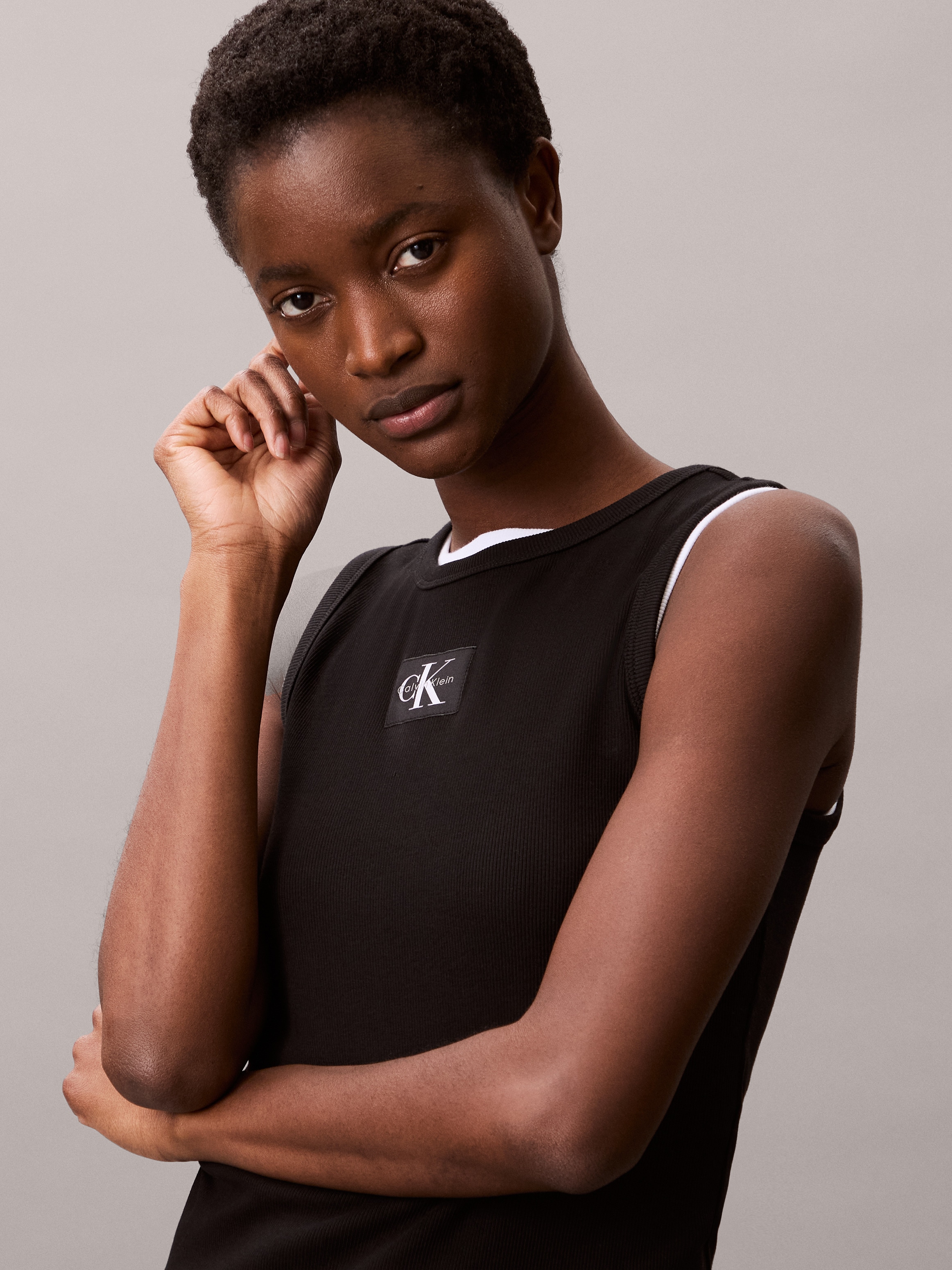 Calvin Klein Jeans Tanktop »A - WVN LBL 2X2 CTTN«, Mit Rundhalsausschnitt