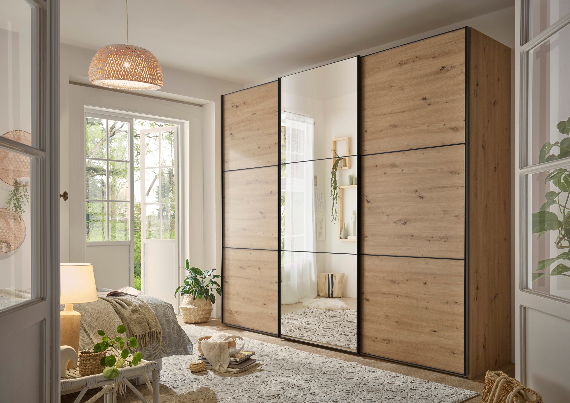 STAUD Schwebetürenschrank »Includo, Made in Germany«, Mit vier verschiedenen Ausstattungsvarianten