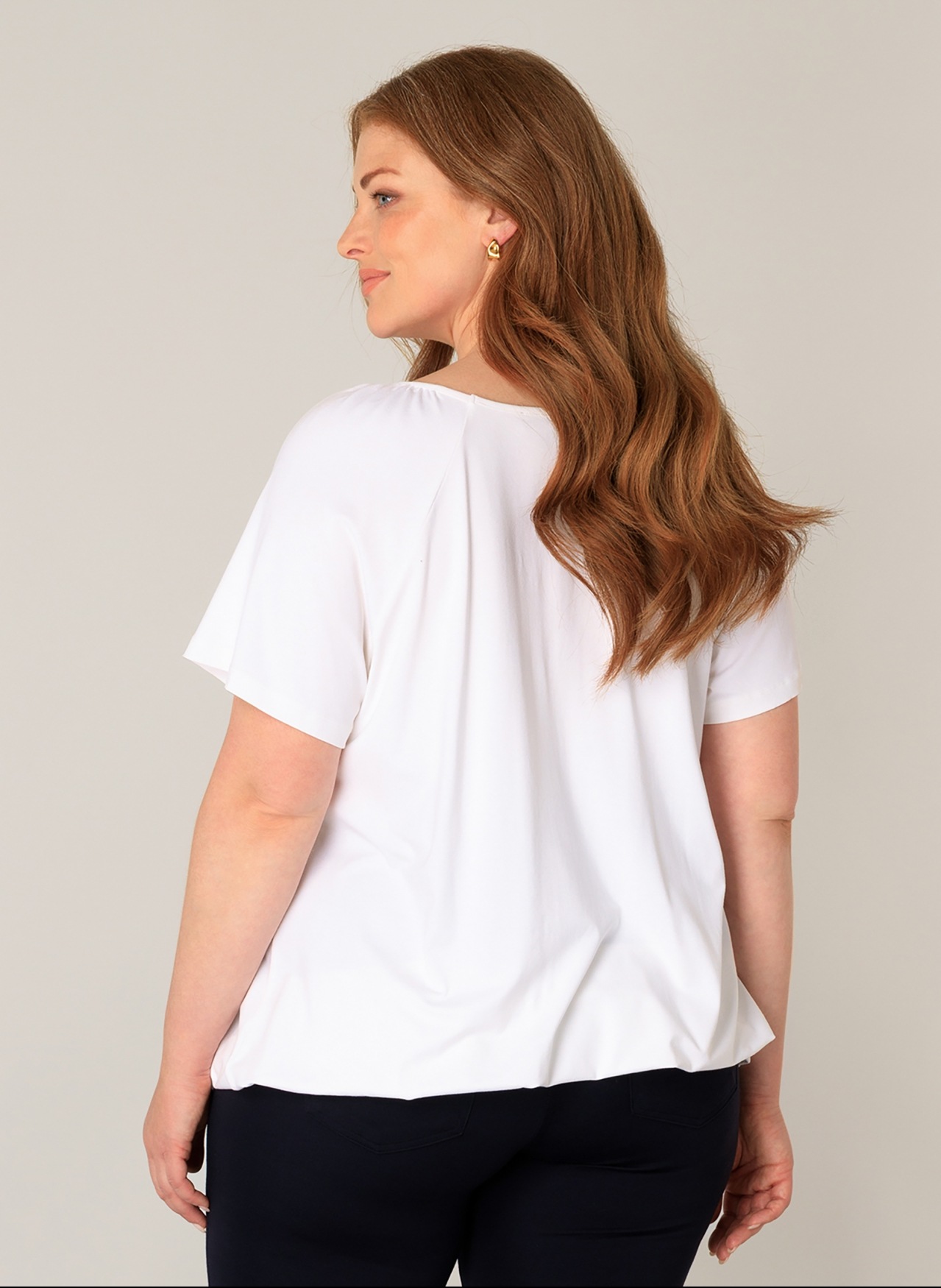 Base Level Curvy Ballonshirt "Yoni", mit gerafftem Rundhalsausschnitt günstig online kaufen