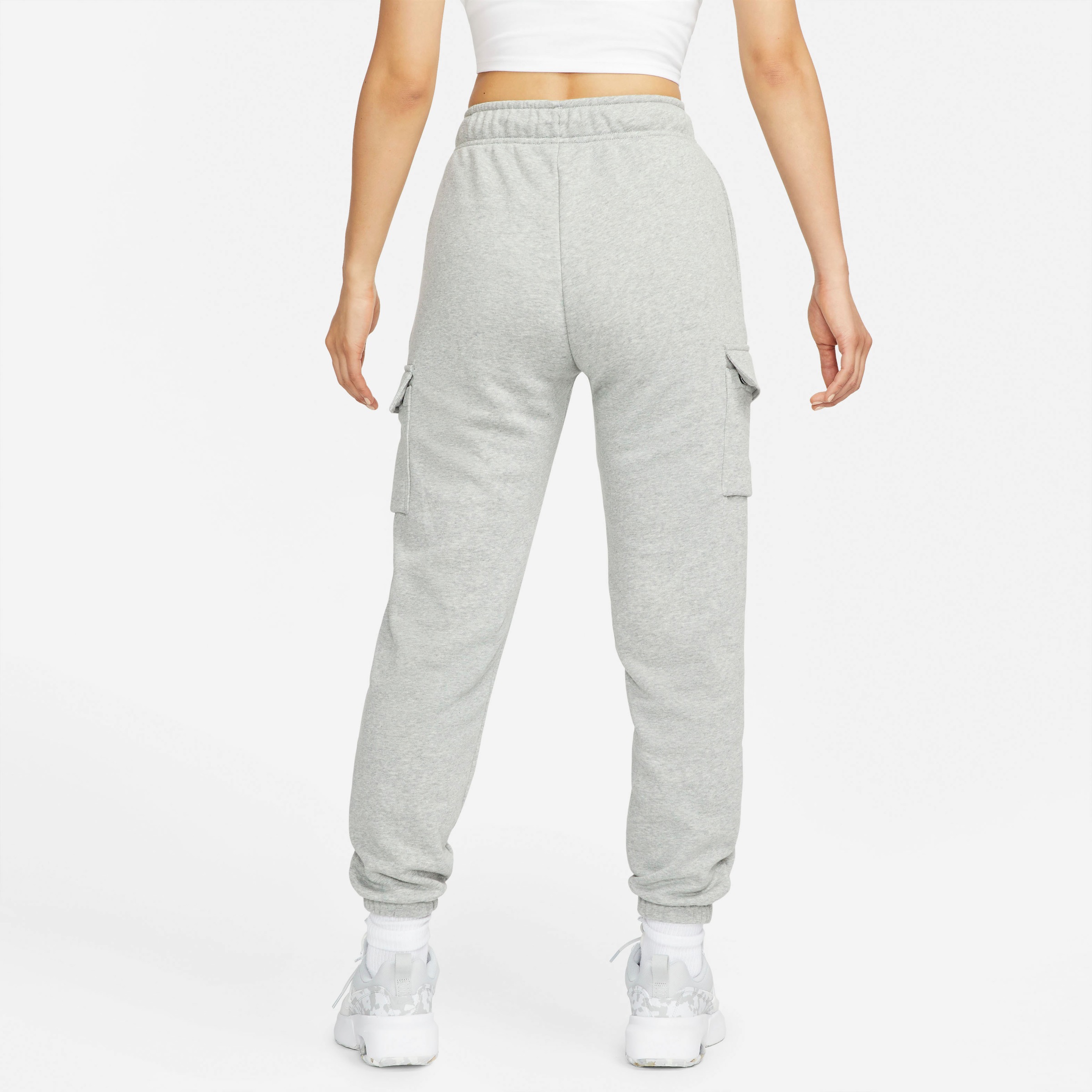 Nike Sportswear Jogginghose "ESSENTIALS WOMENS MEDIUM-RISE CARGO" günstig online kaufen