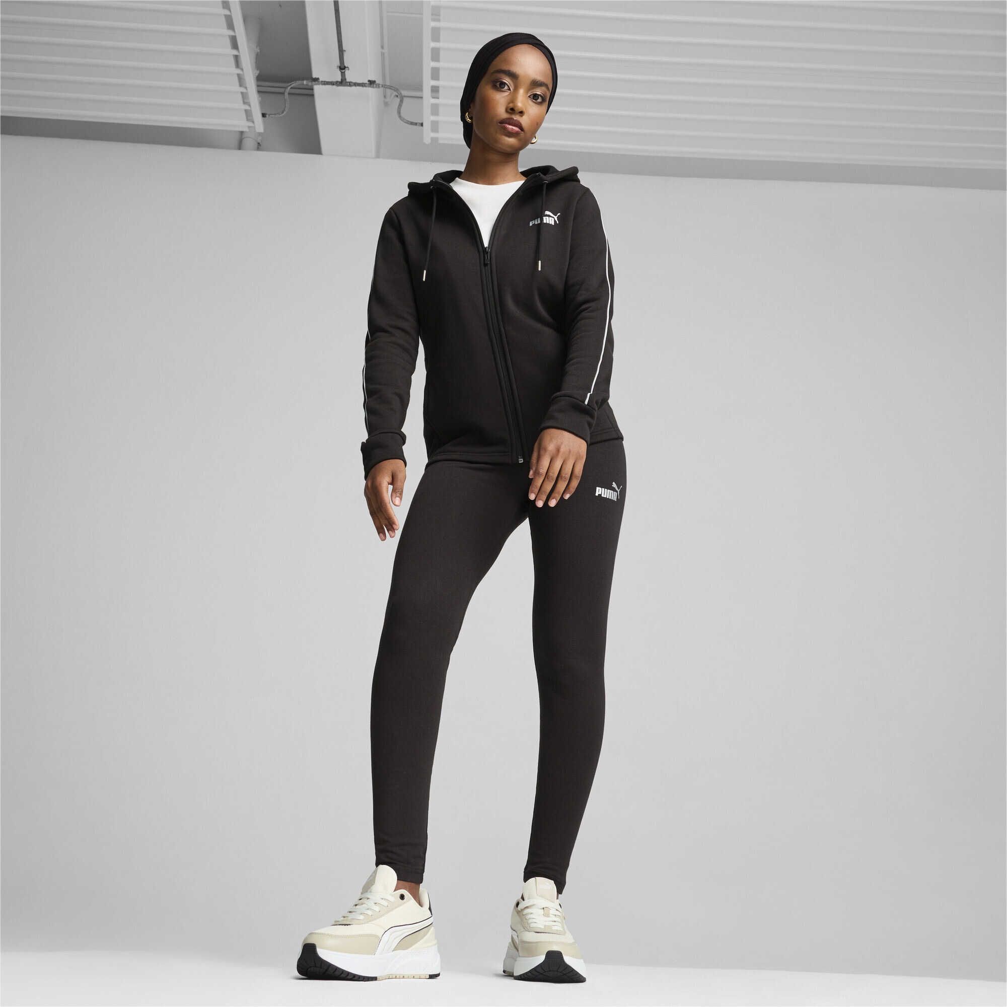 PUMA Jogginganzug »Metallic Trainingsanzug Damen«