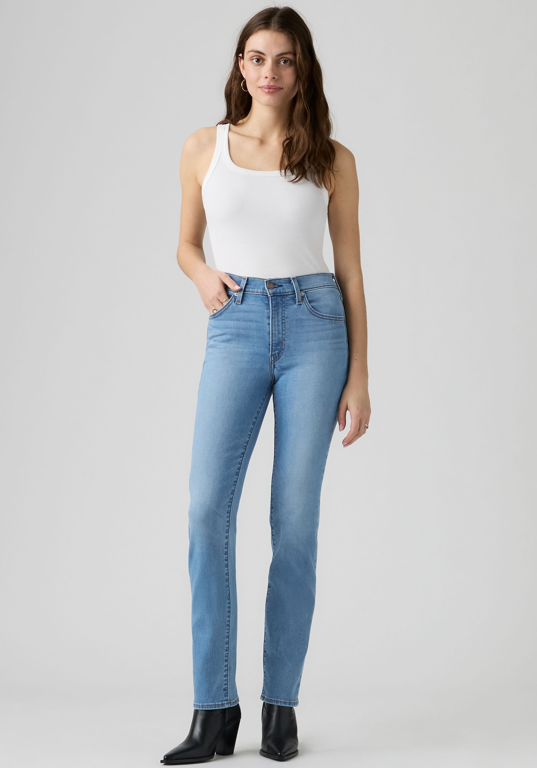Levi's® Slim-fit-Jeans »722 HIGH RISE SLIM« mit Lyocell und Stretch