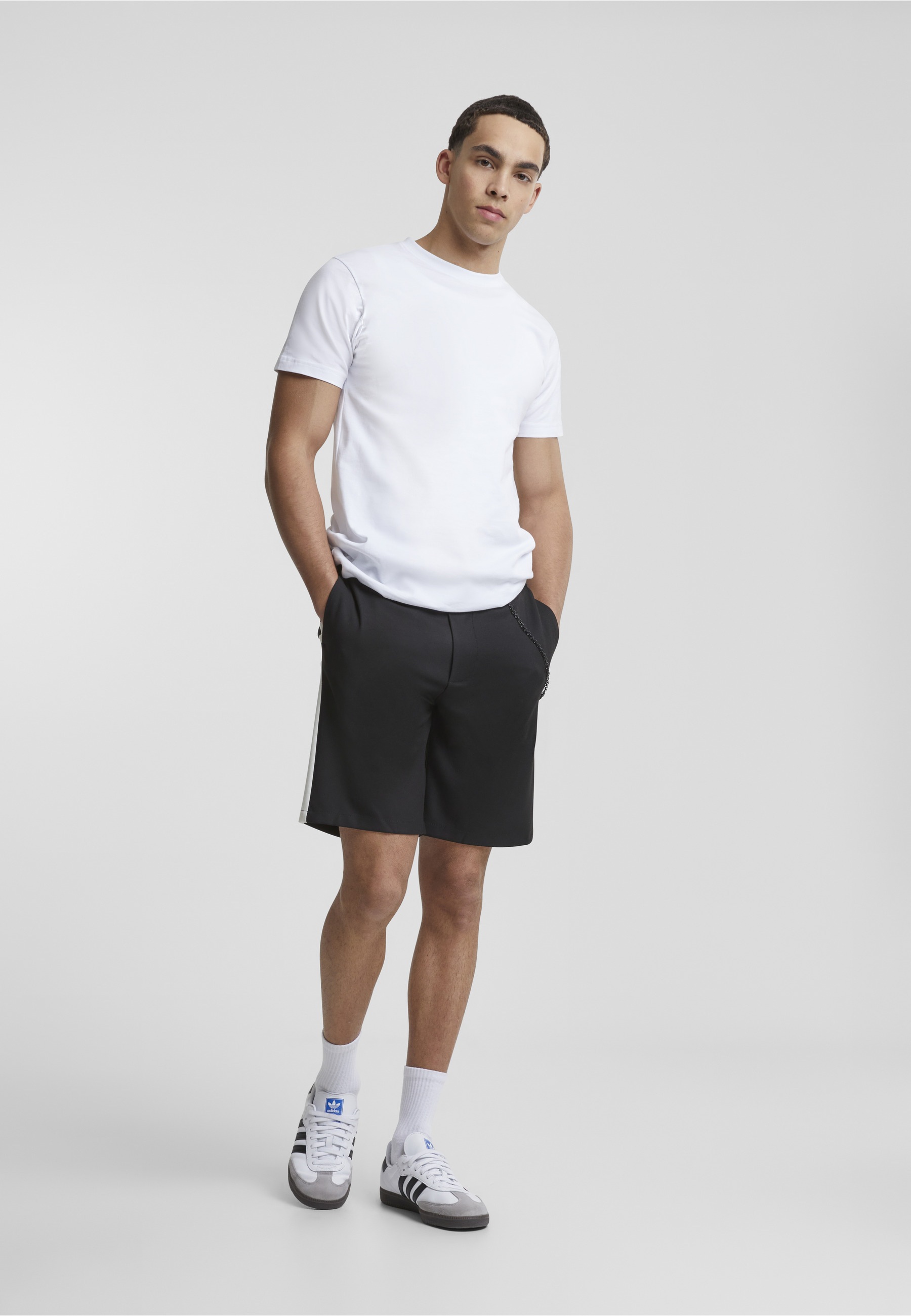 2Y Premium Sweatshorts »2Y Premium Herren 2Y Basic Shorts With Stripes«