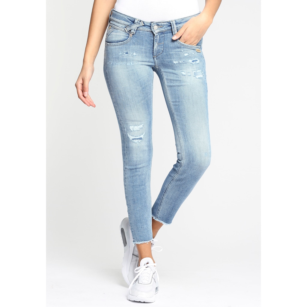 GANG Skinny-fit-Jeans »94NENA CROPPED« mit leicht ausgefranster Kante am Saumabschluss