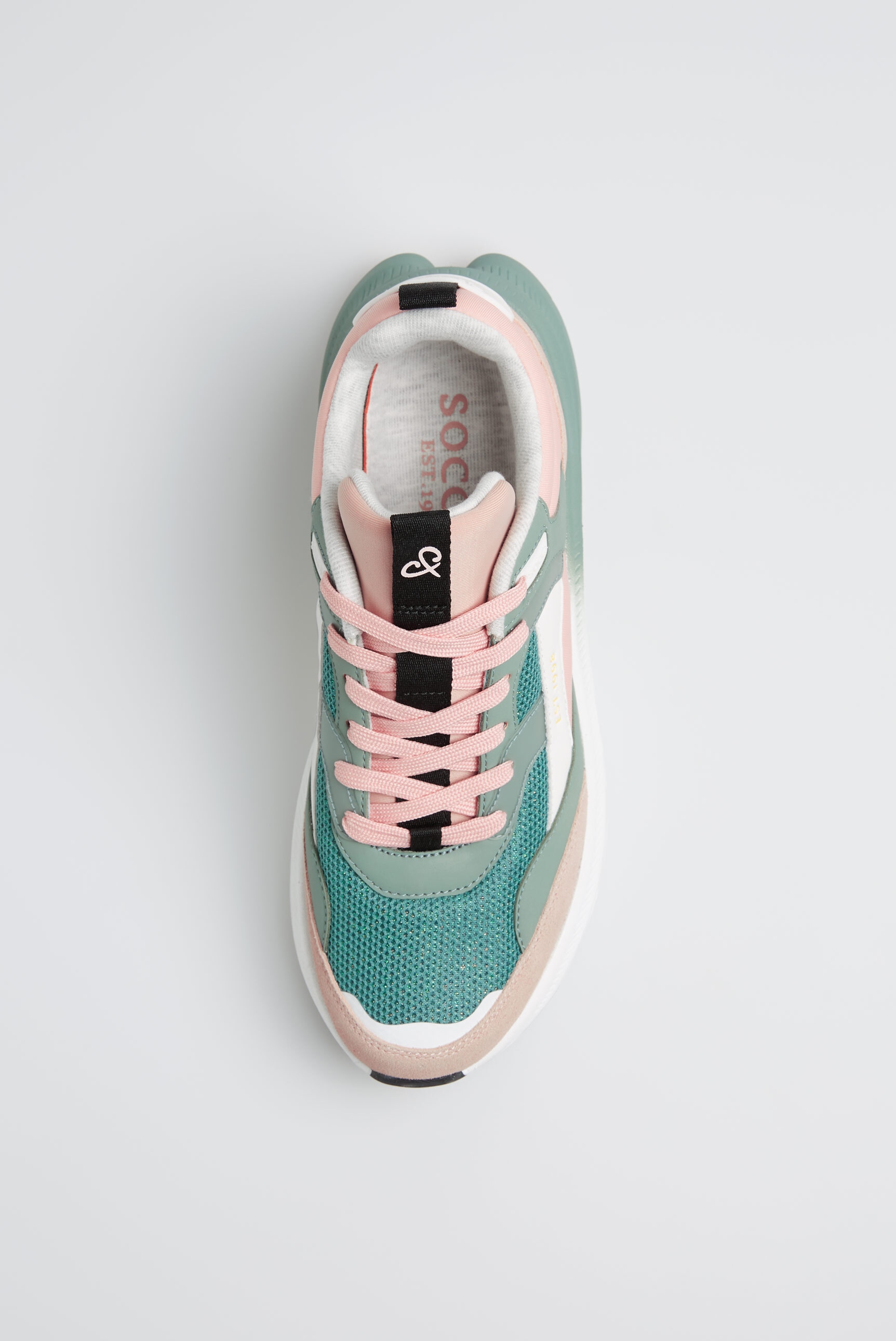 SOCCX Sneaker, mit Farbverlauf in der Sohle
