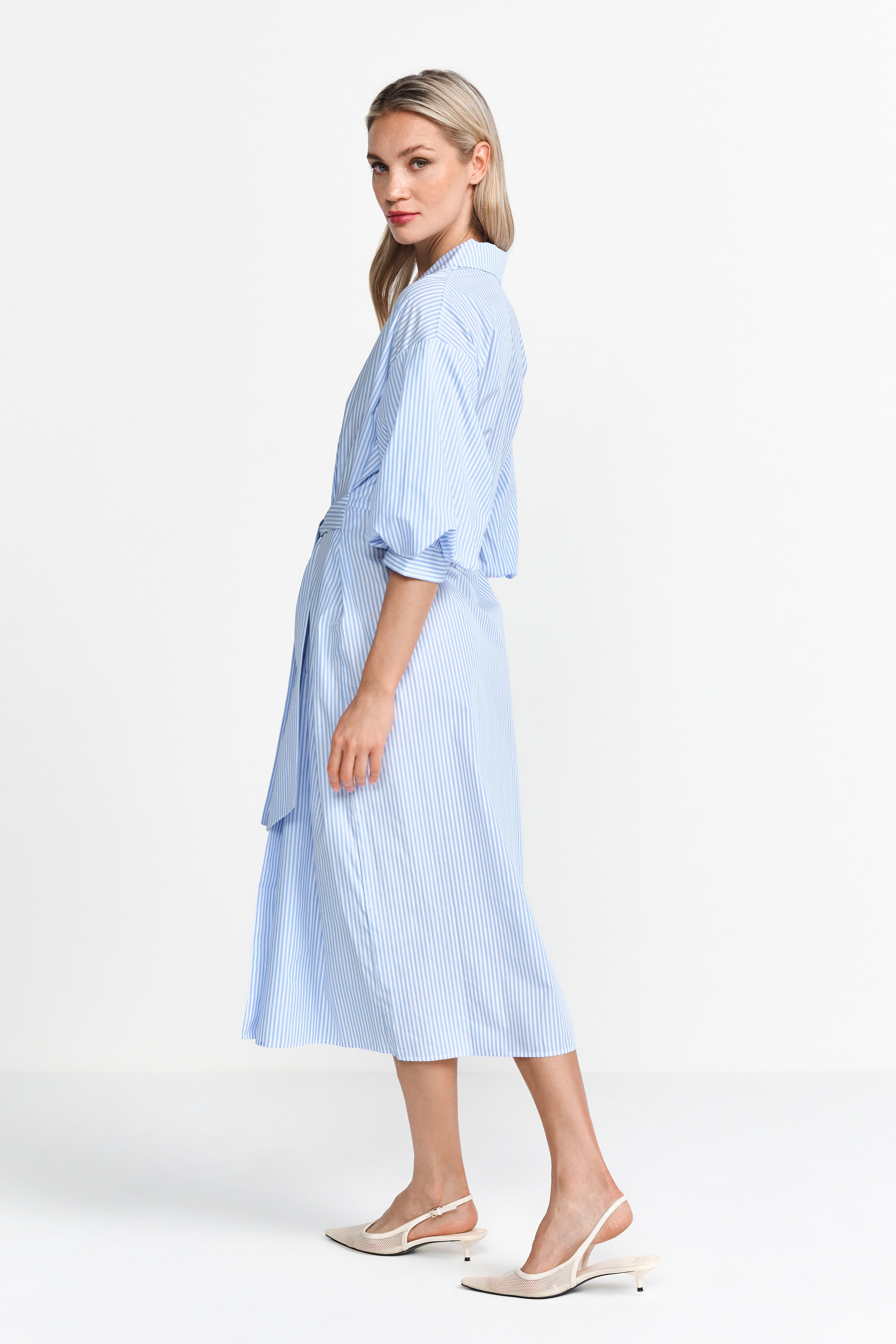 Thumbnail - RICHROYAL Blusenkleid, Mit überschnittener Schulter und Button-Down-Kragen; gestreift