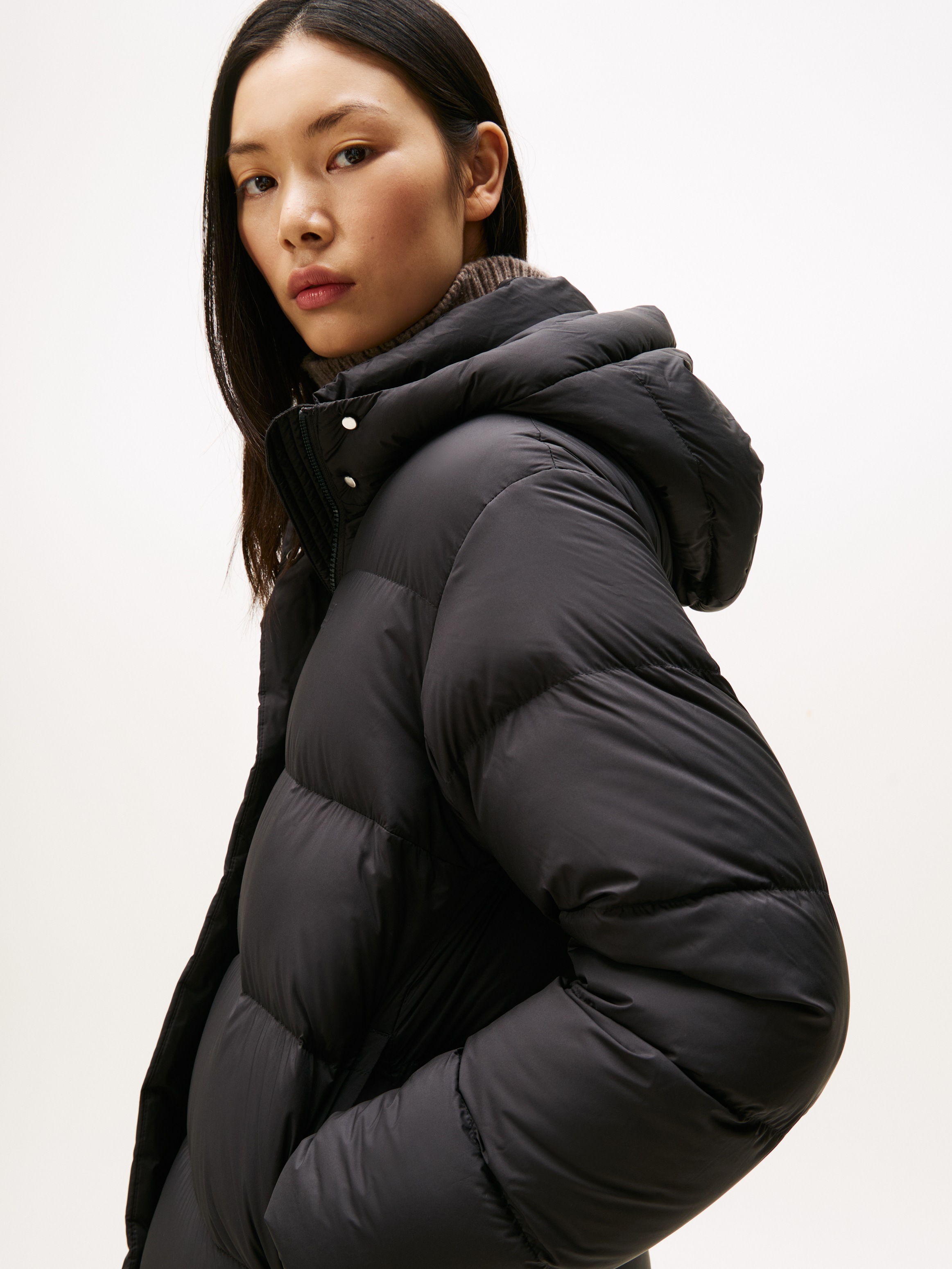 Tommy Hilfiger Steppjacke "MODERN DOWN REG JACKET" mit Kapuze günstig online kaufen