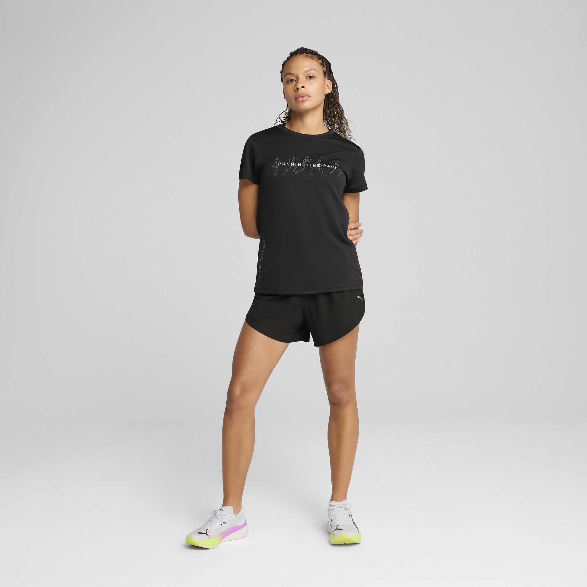 PUMA Laufshirt »Lauf-T-Shirt mit Grafik und Slogan Damen«