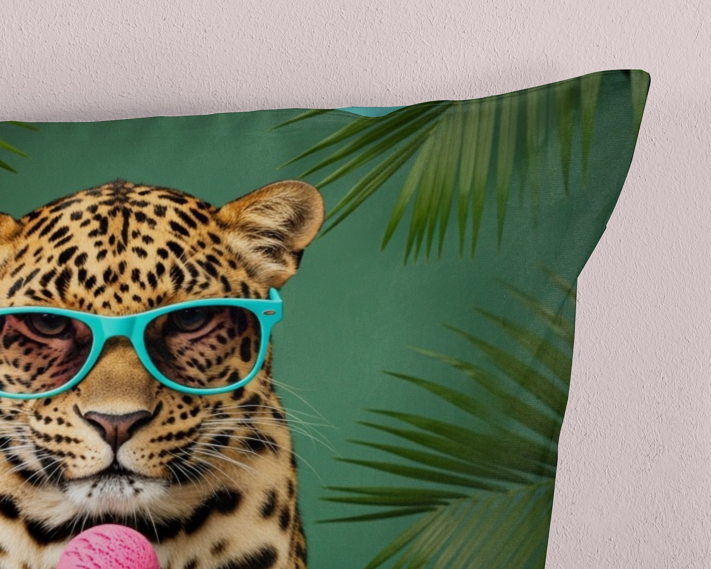 PURE luxury collection Kinderbettwäsche »Chill« 2 Mikrofaser, 135x200, 2 Teilig, Wendeoptik, Kind, Leopard, Tropisch