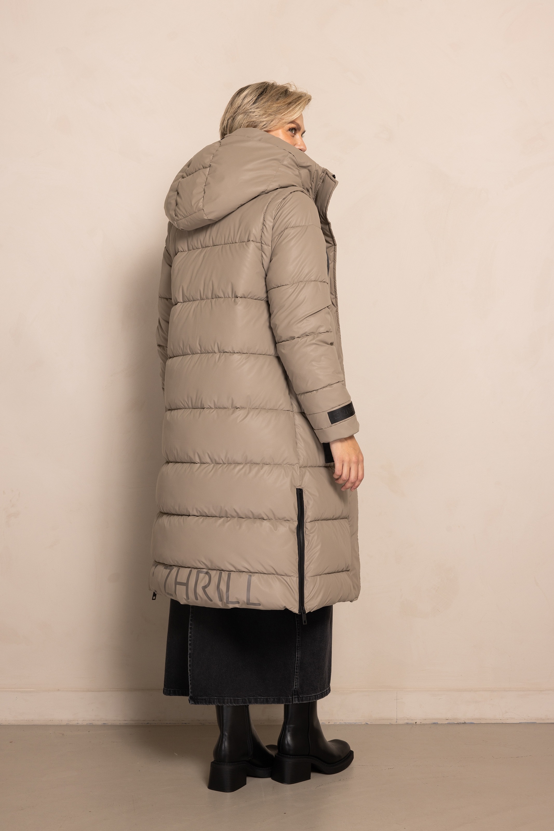 Thumbnail - Zhrill Langjacke "ZHISI MAX NEW" mit Kapuze gesteppt, mit Kapuze
