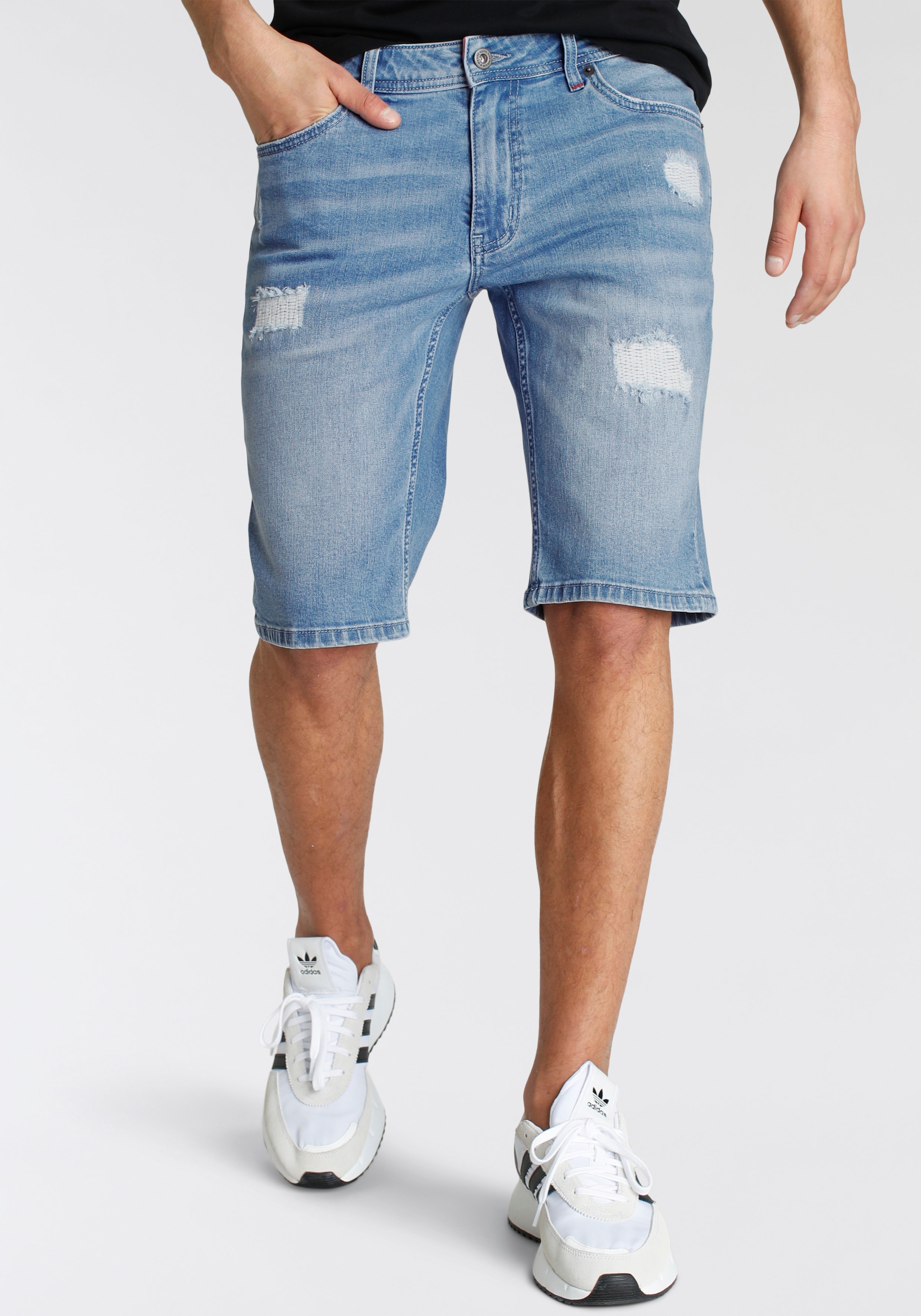 Alife & Kickin Shorts »FinleyAK« Ökologische wassersparende Produktion durch Ozon Wash
