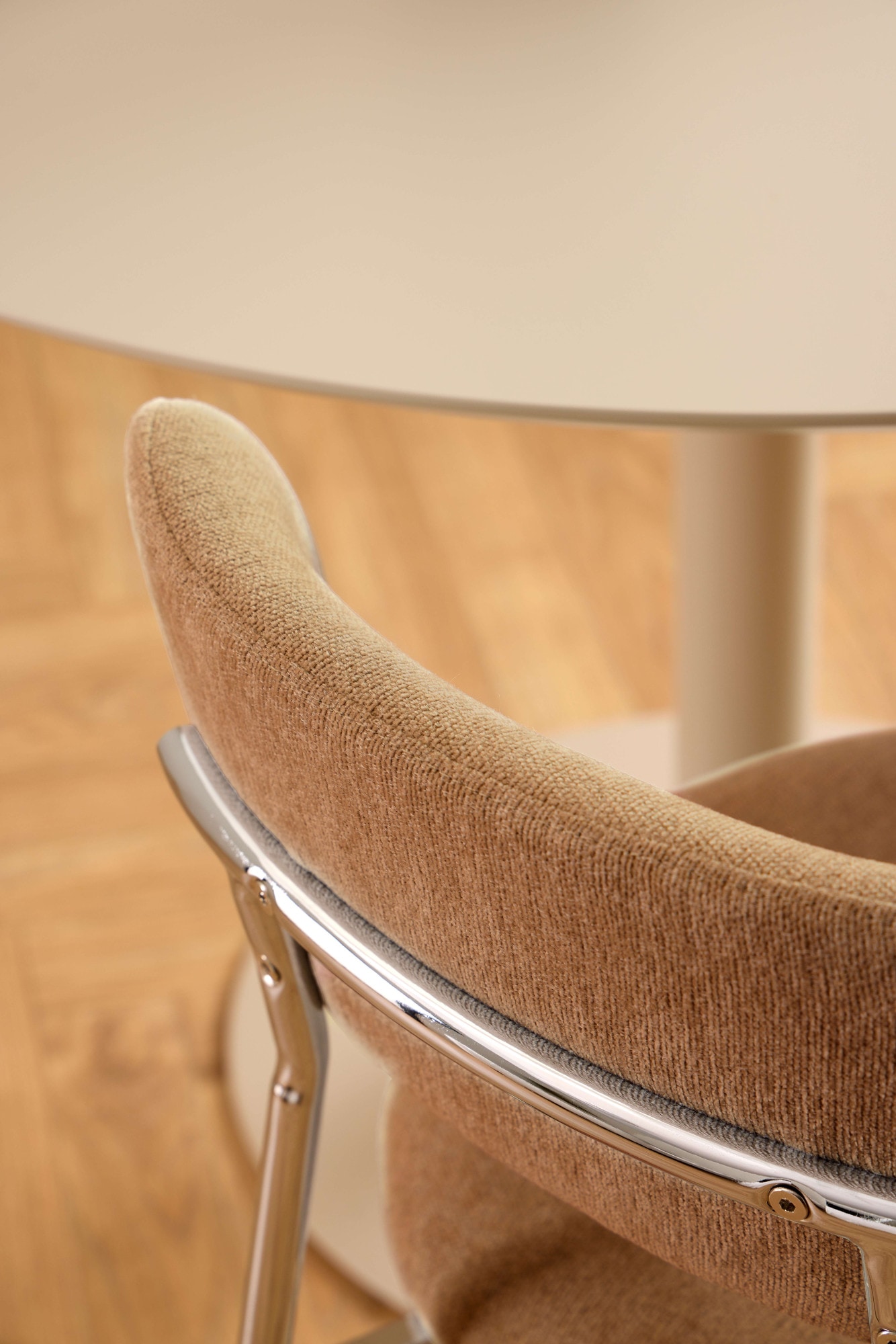 ACTONA GROUP Esszimmerstuhl »Lyric, Küchenstuhl, mit gepolsterter Sitzfläche« (Set) 2 Stk.Stuhl, Chenille, Retro-Futur, Chromstahlgestell, FSC™