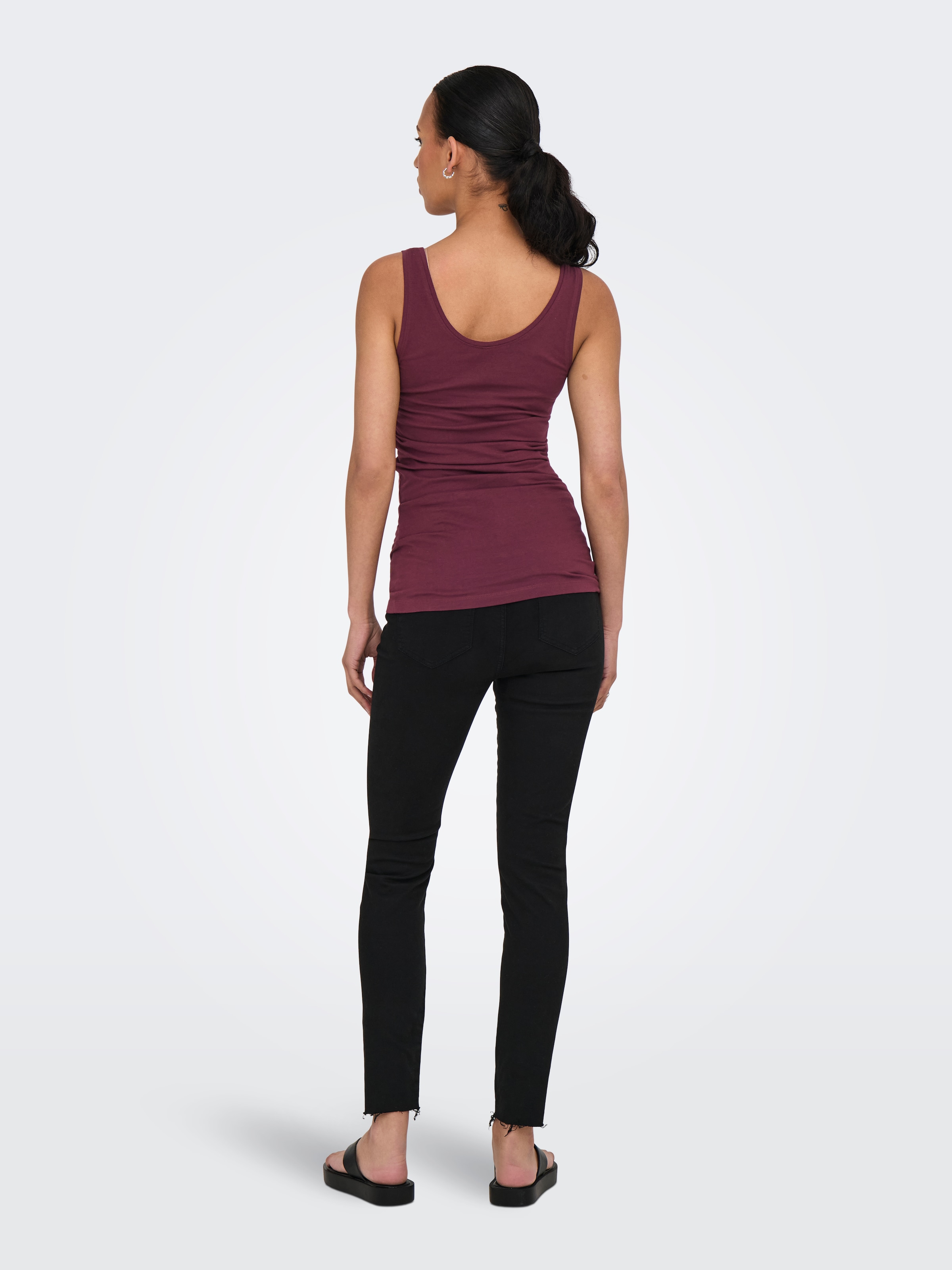 ONLY Tanktop »ONLLIVE LOVE NEW LONG TT 2PACK NOOS«, (Packung, 2 tlg., 2er-Pack)