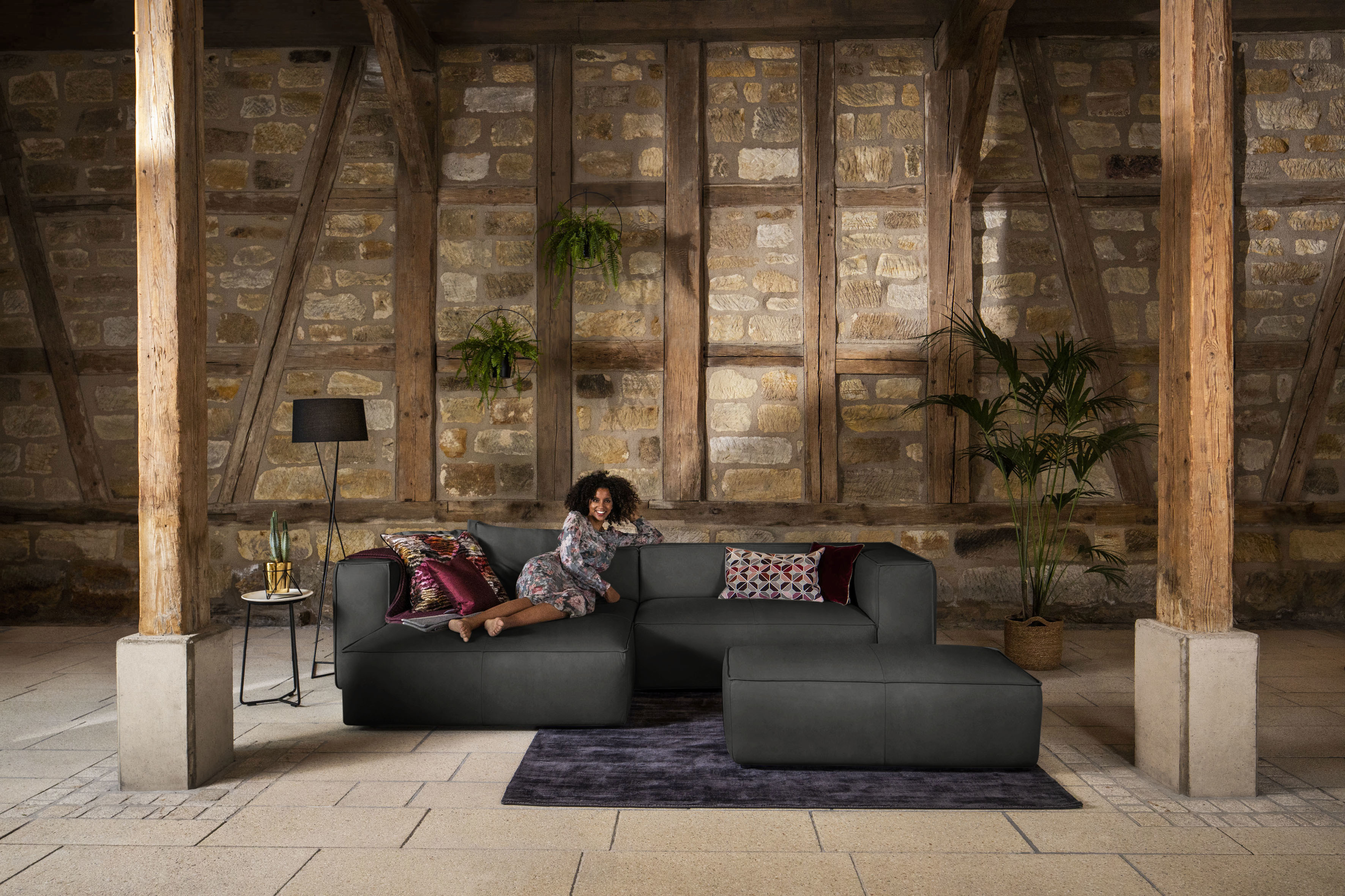 W.SCHILLIG Ecksofa "around-the-block Mega-Sofa & Hocker, viel Platz, Breite 300cm, L-Form" inklusive Hocker, mit eleganter Biese, mit Federkern