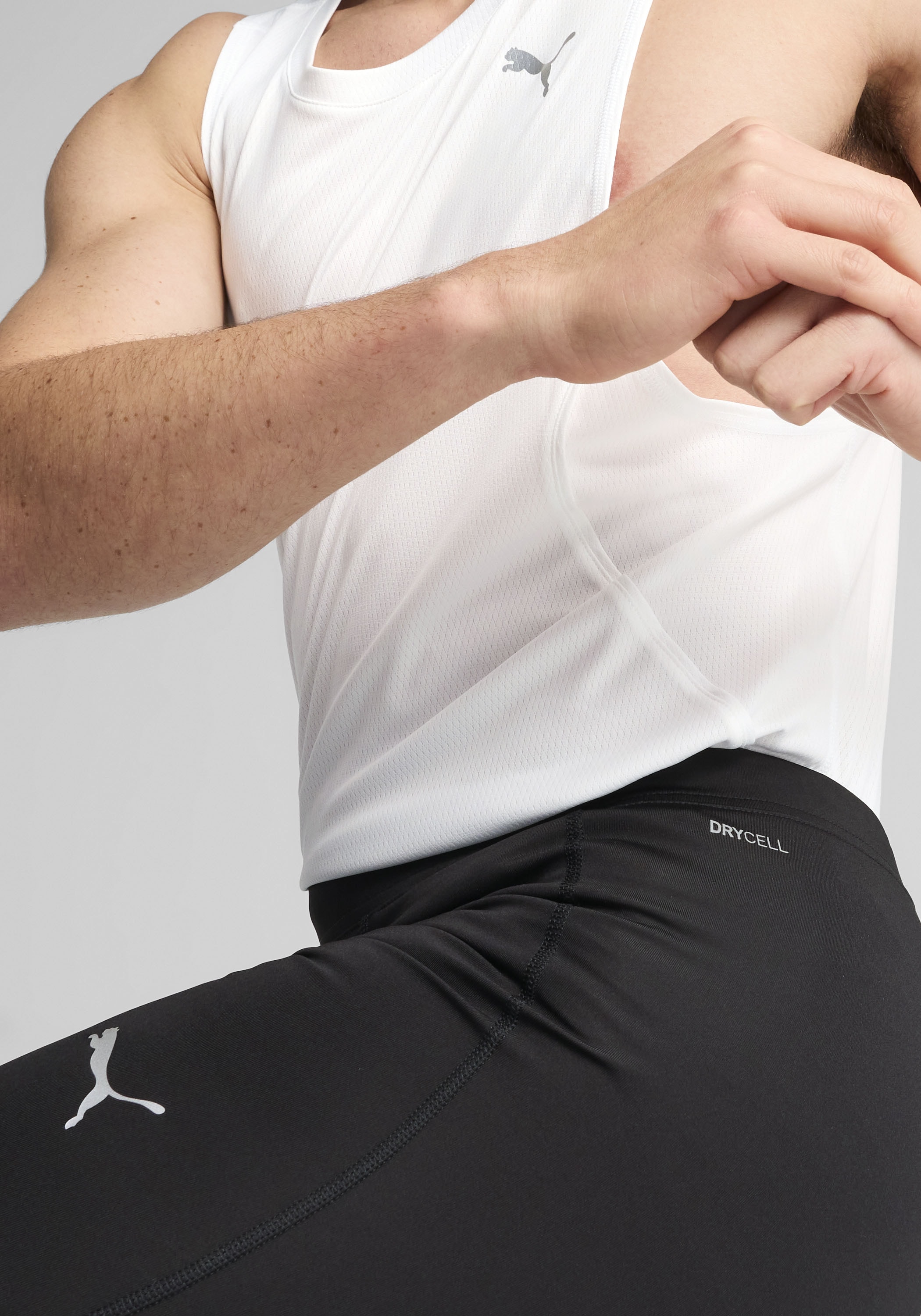 PUMA Trainingsshorts »M RUN FOUNDATION 8 TIGHT SHORT«  mit dryCELL Technologie, atmungsaktiv, schmale Passform