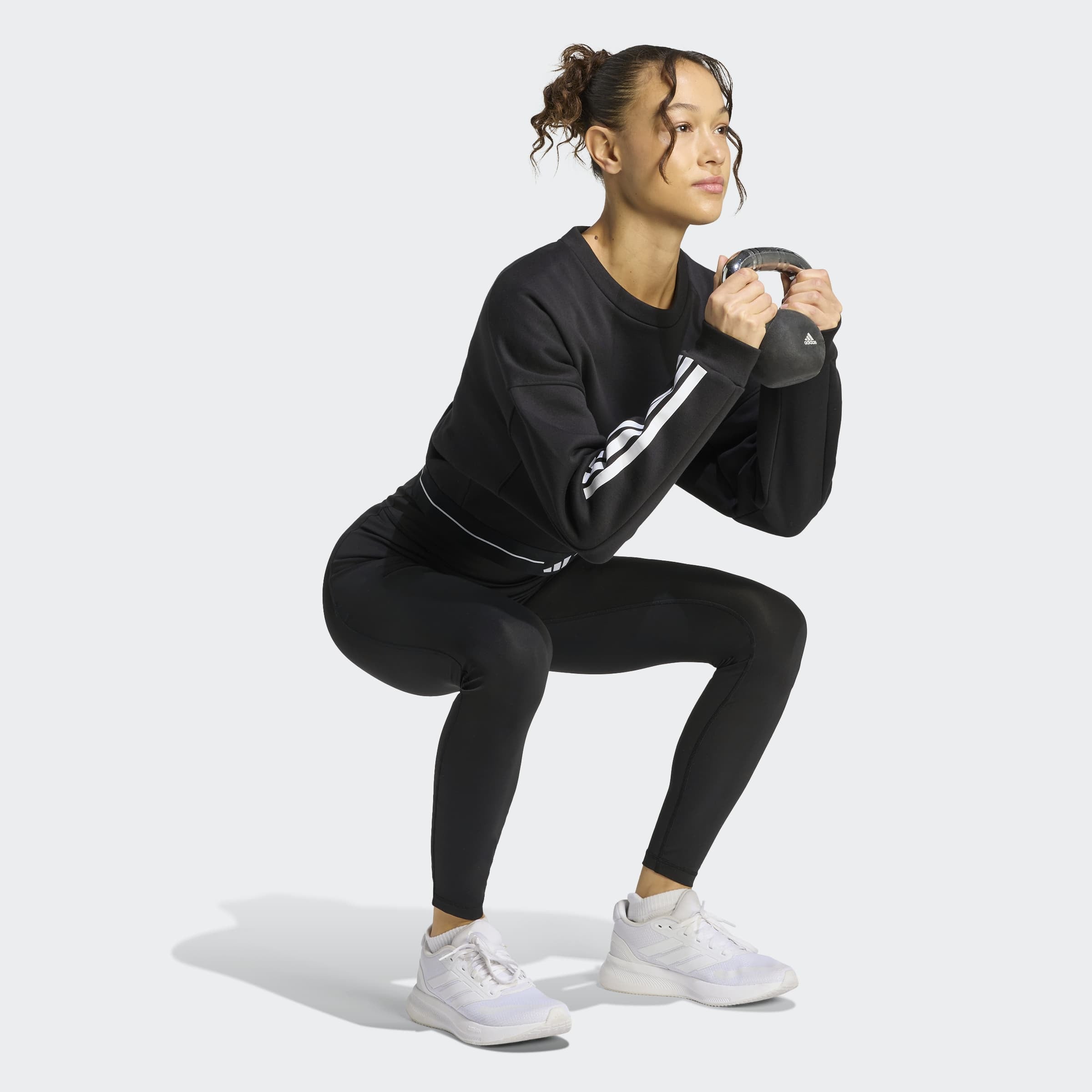 adidas Performance Sweatshirt »HYPERGLAM MIT 3-STREIFEN UND RUNDHALSAUSSCHNITT«
