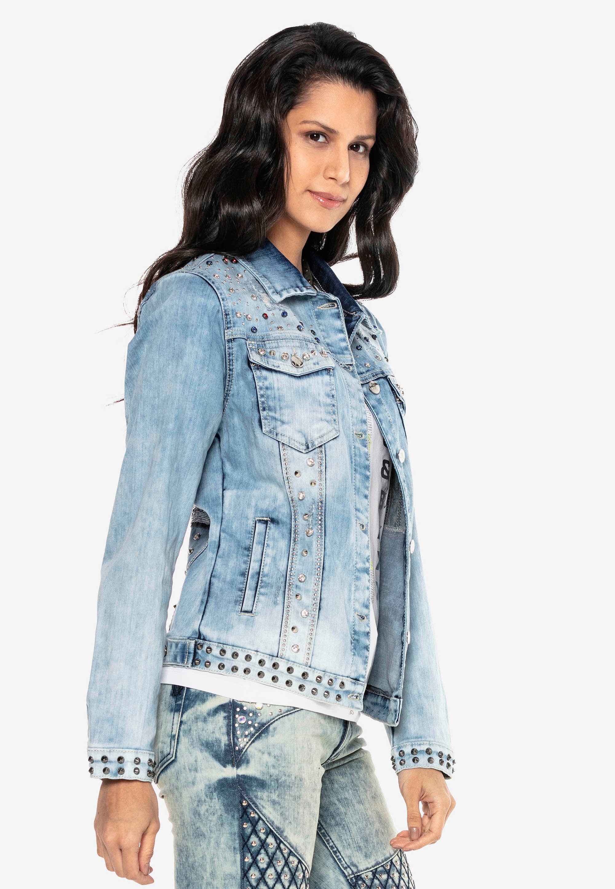 Cipo & Baxx Jeansjacke, mit auffälligen Applikationen