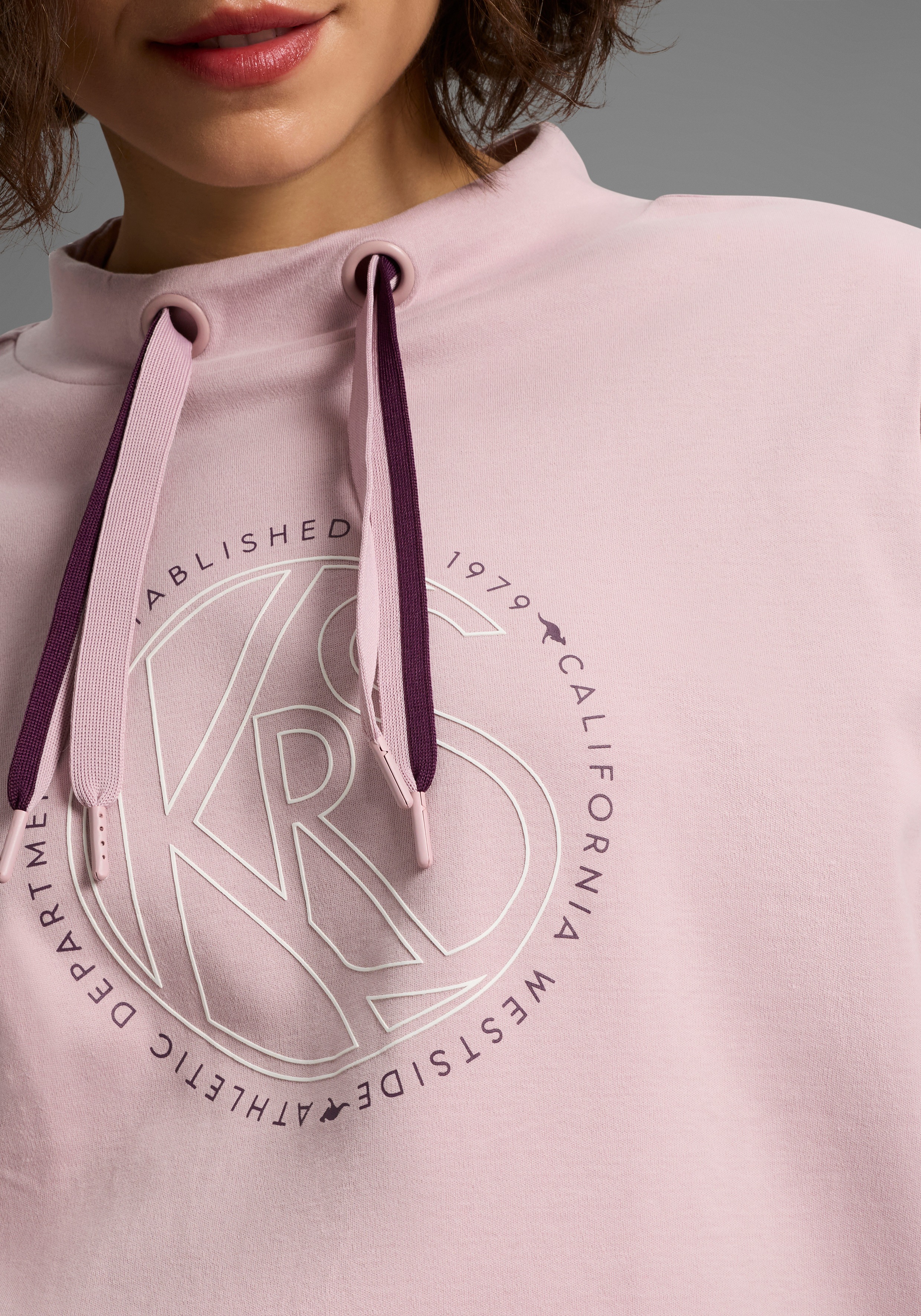 Thumbnail - KangaROOS Sweatshirt mit Stehkragen und Frontdruck