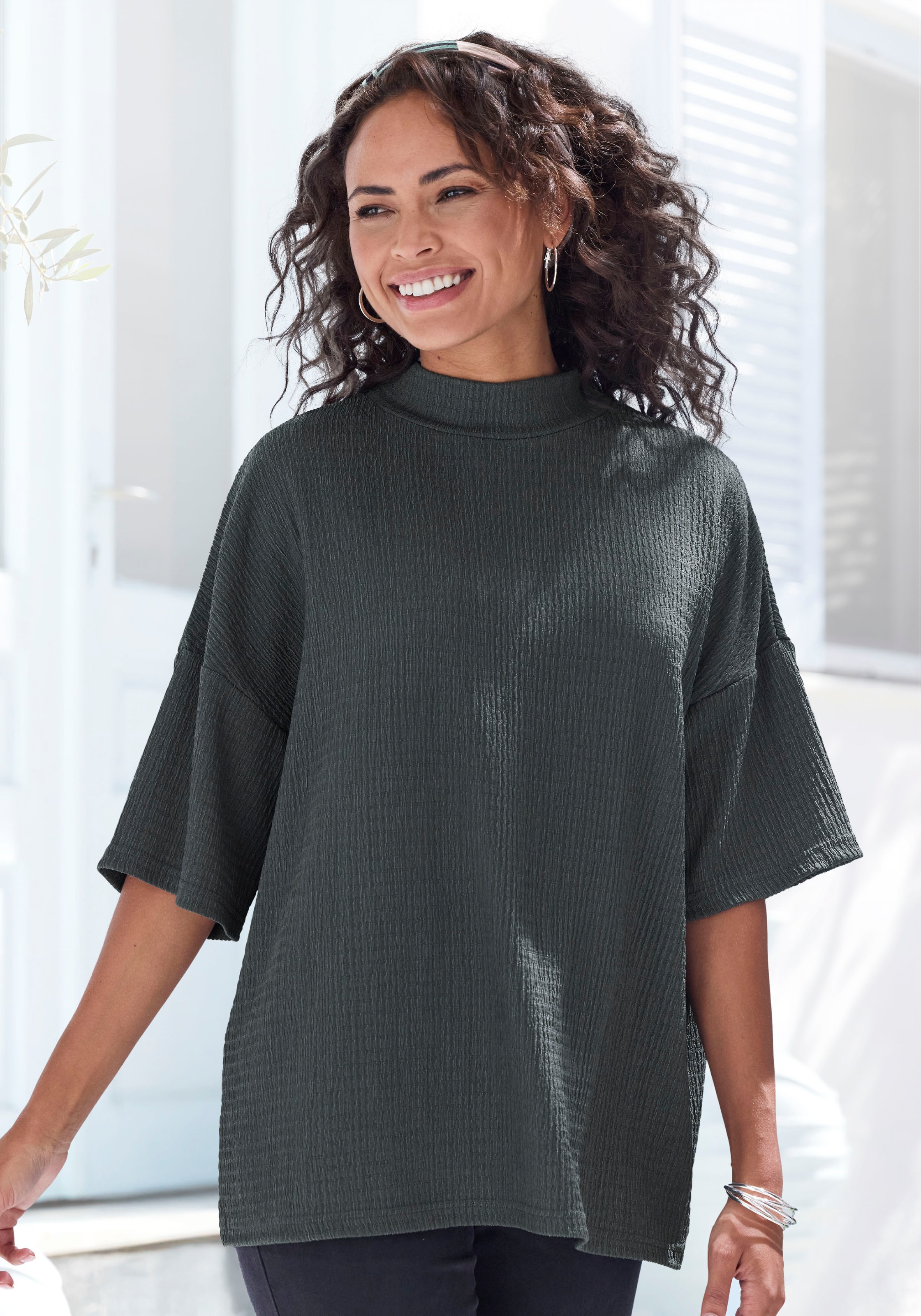 LASCANA Kurzarmshirt »mit Stehkragen«, (2er-Pack), aus bügelfreier Crêpe-Qualität