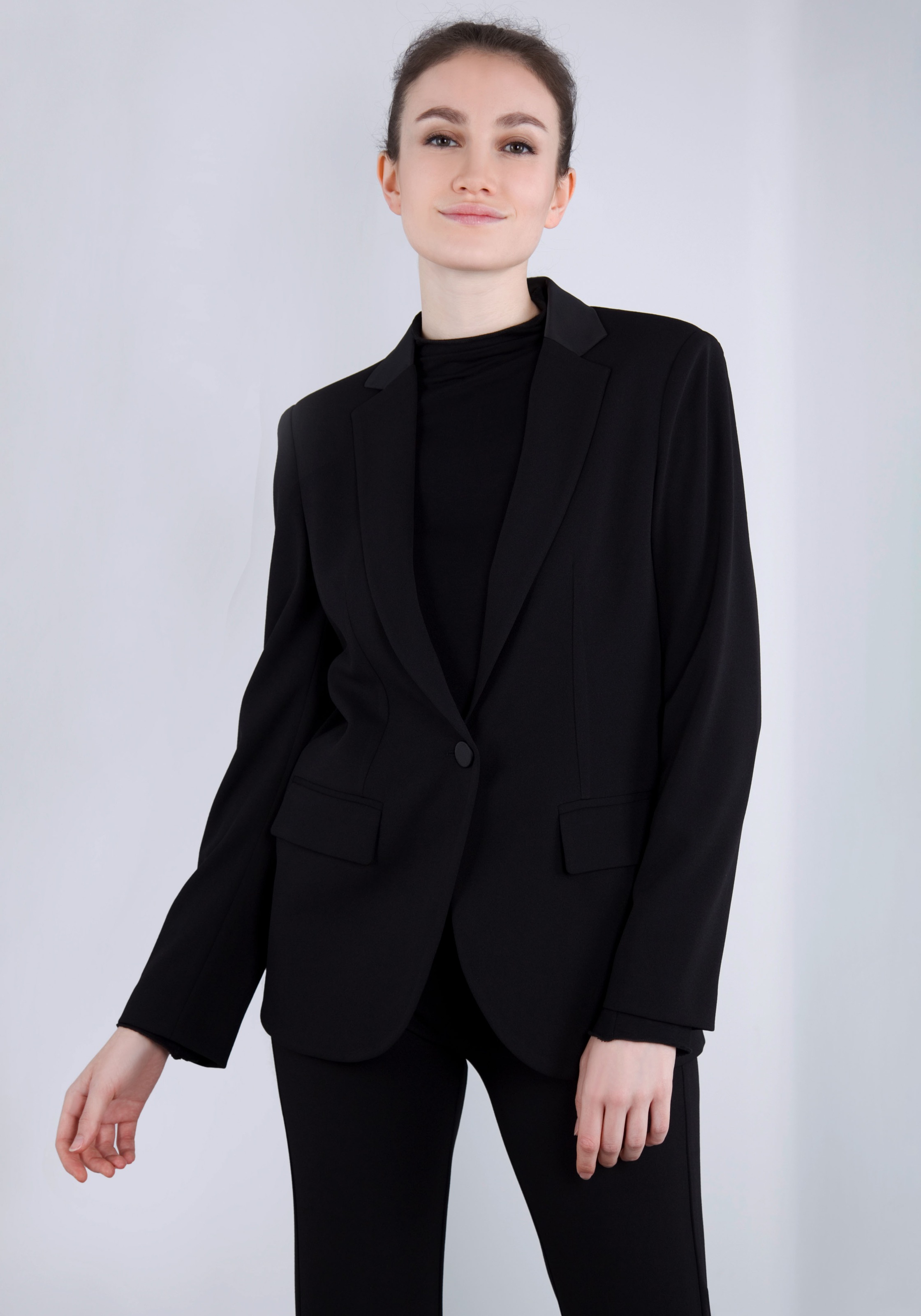 IMPERIAL Longblazer, mit Satindetails und Stretch