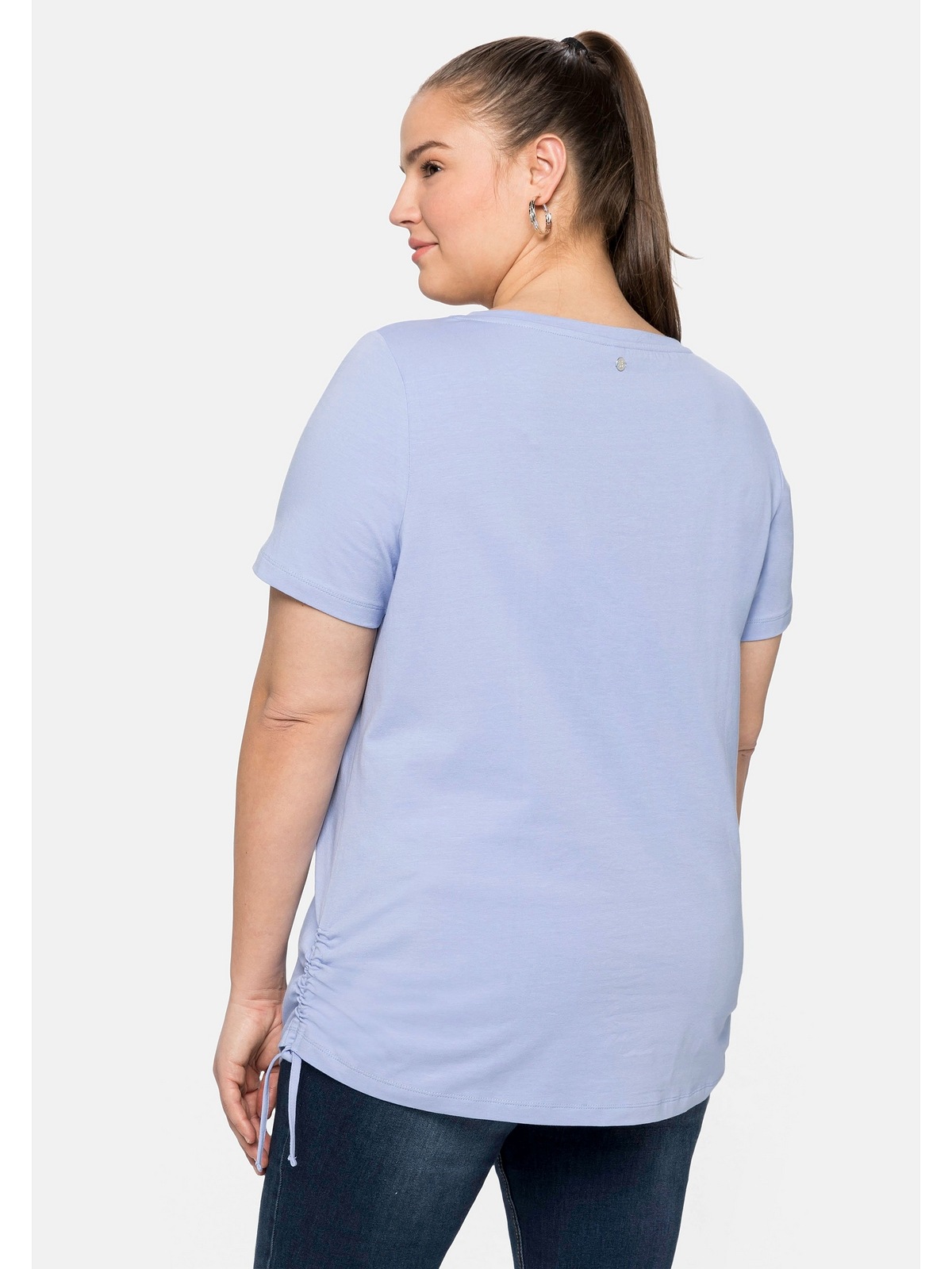 Sheego T-Shirt »Große Größen«, und | seitlicher Bindeband bestellen Raffung mit BAUR