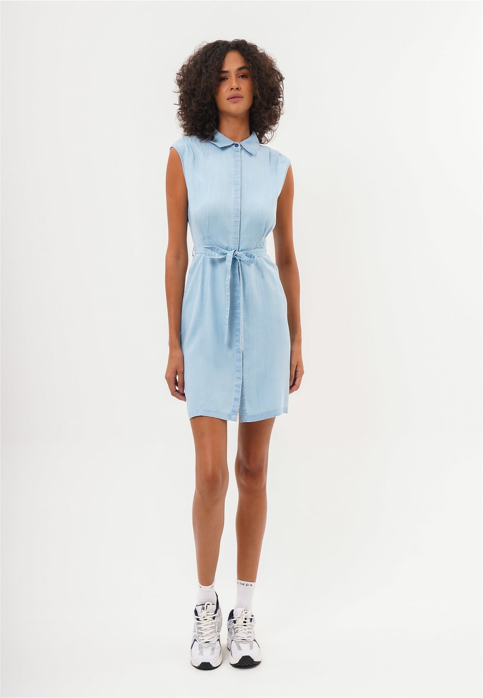 freshlions Jeanskleid »Leona«, mit tollem Bindeband