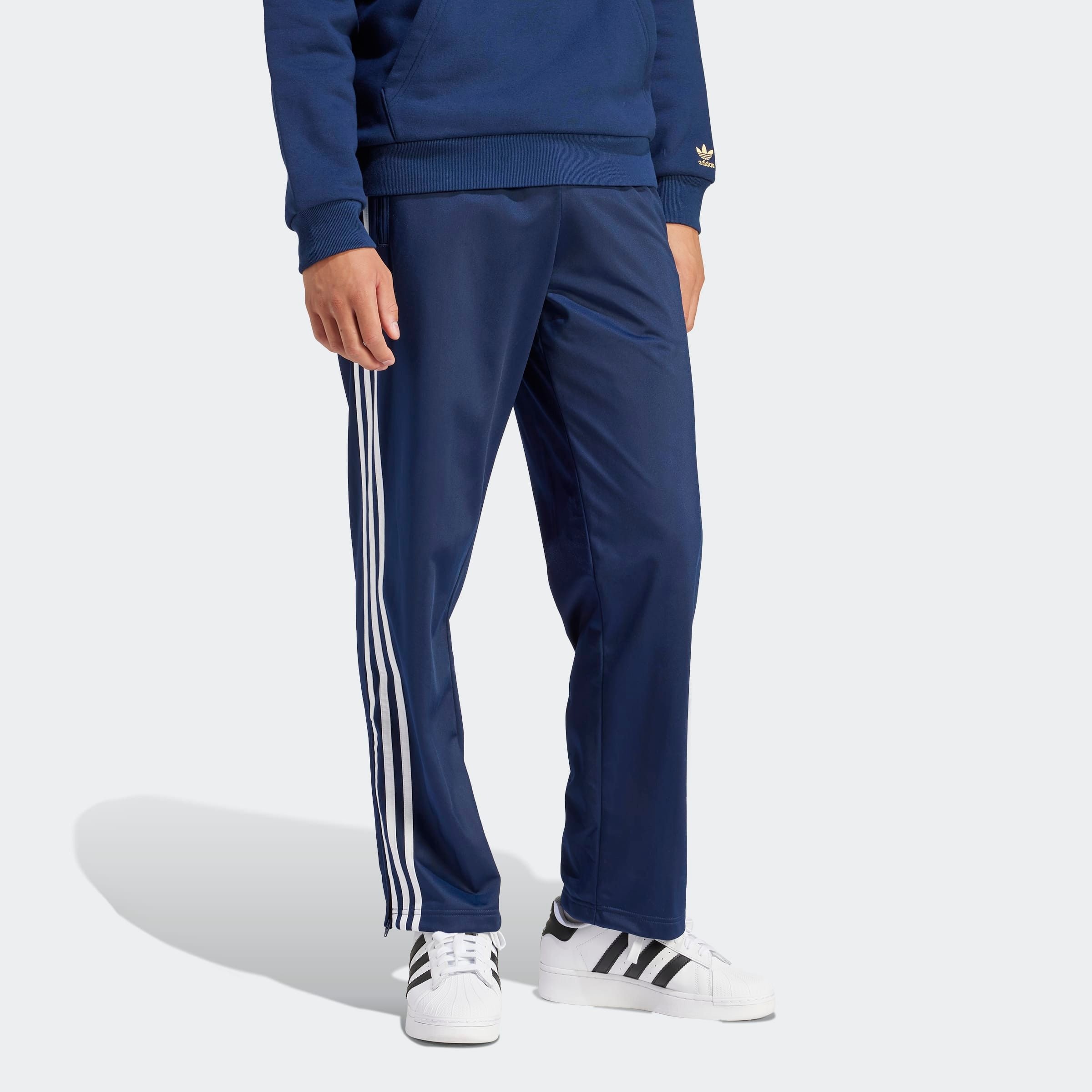 adidas Originals "FIREBIRD TP" Trackpant-Design, mit Reißverschlusstaschen, günstig online kaufen