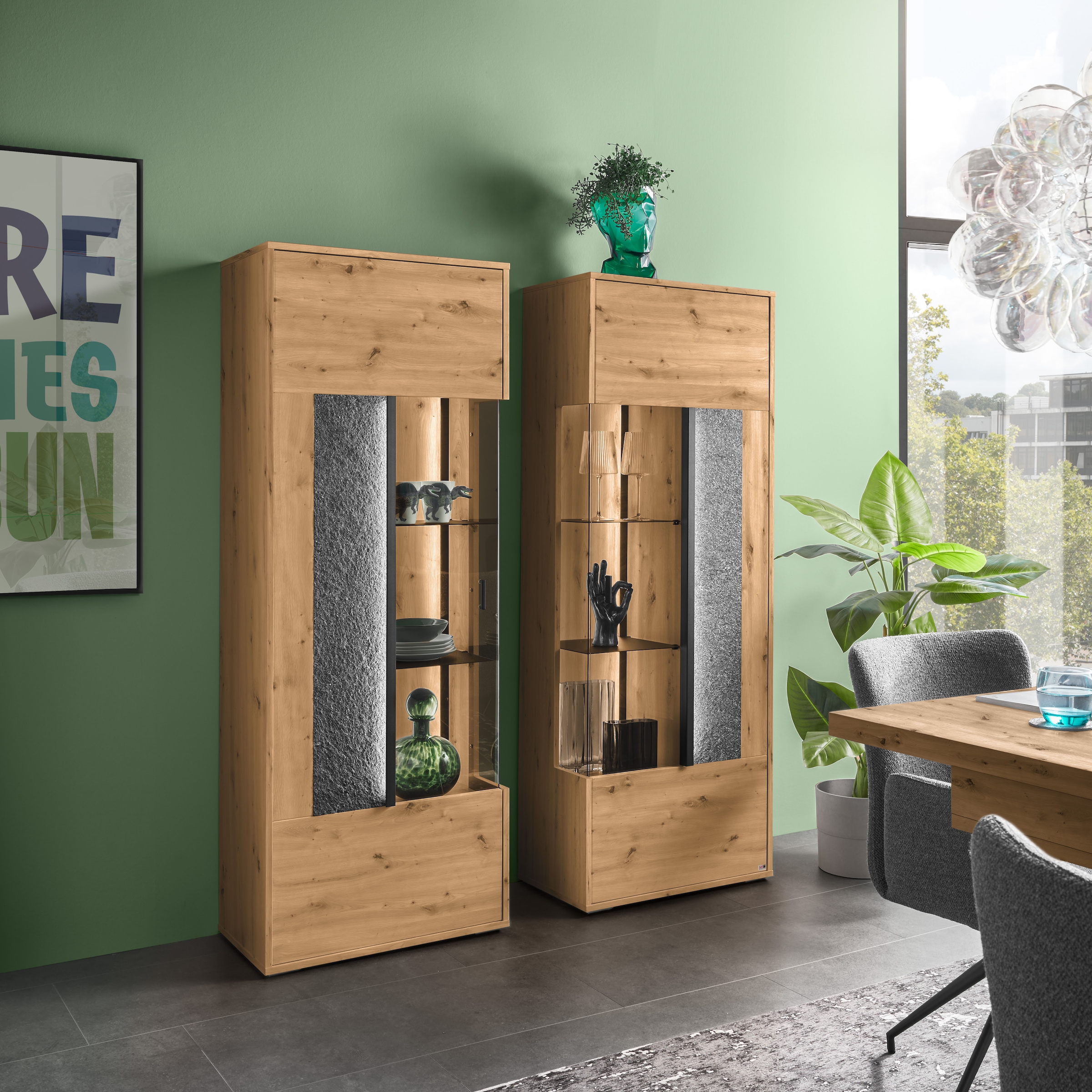 set one by Musterring Vitrine »Deltona«, mit Sandsteinelement, inkl. Beleuchtung, zwei Farben, B64 x H170 cm