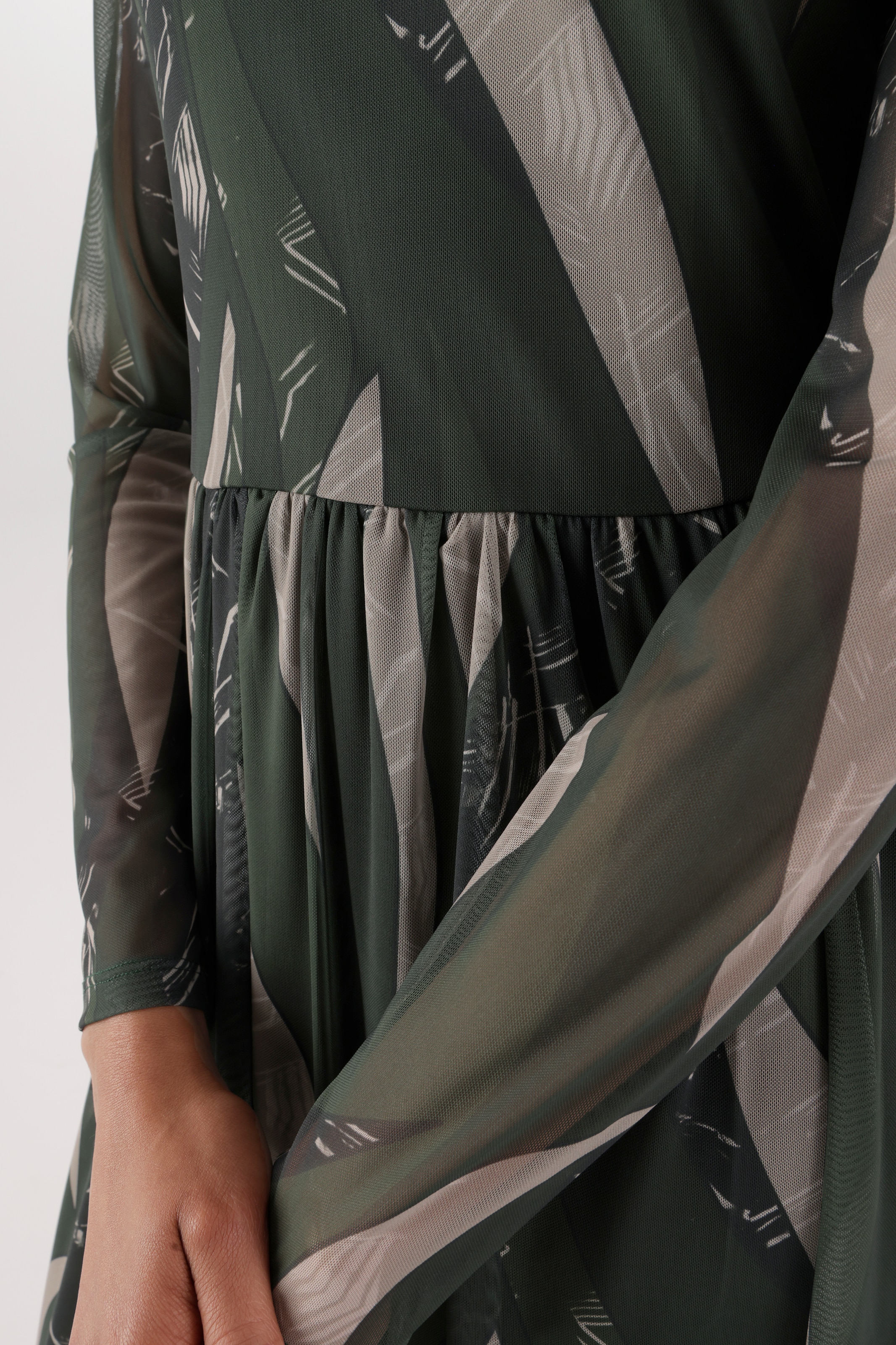 Aniston SELECTED Midikleid in Mesh-Qualität und harmonischer Musterung - NEUE KOLLEKTION