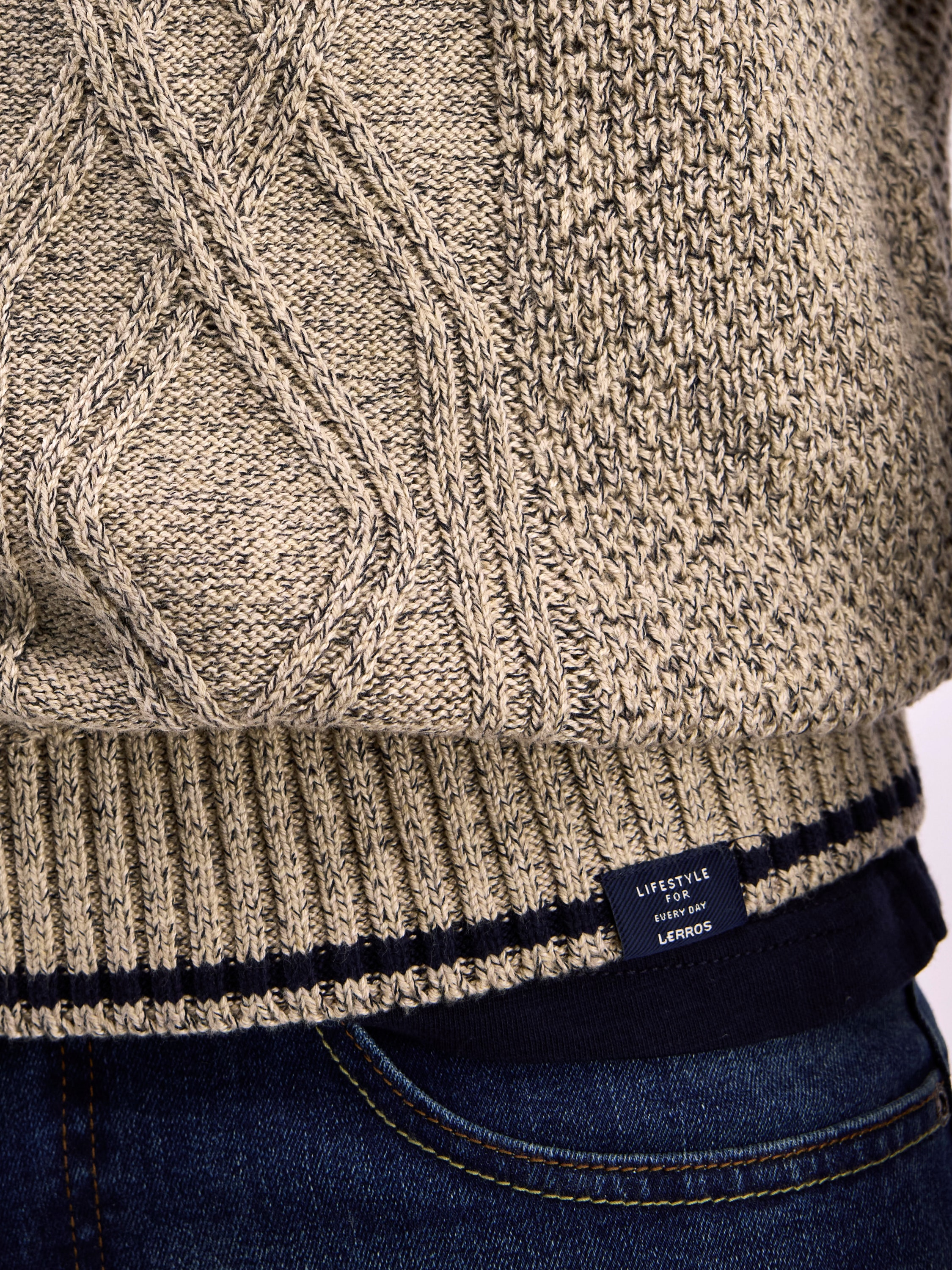 LERROS Strickpullover »LERROS Strickpullover mit Zopfmuster und Troyerkragen«