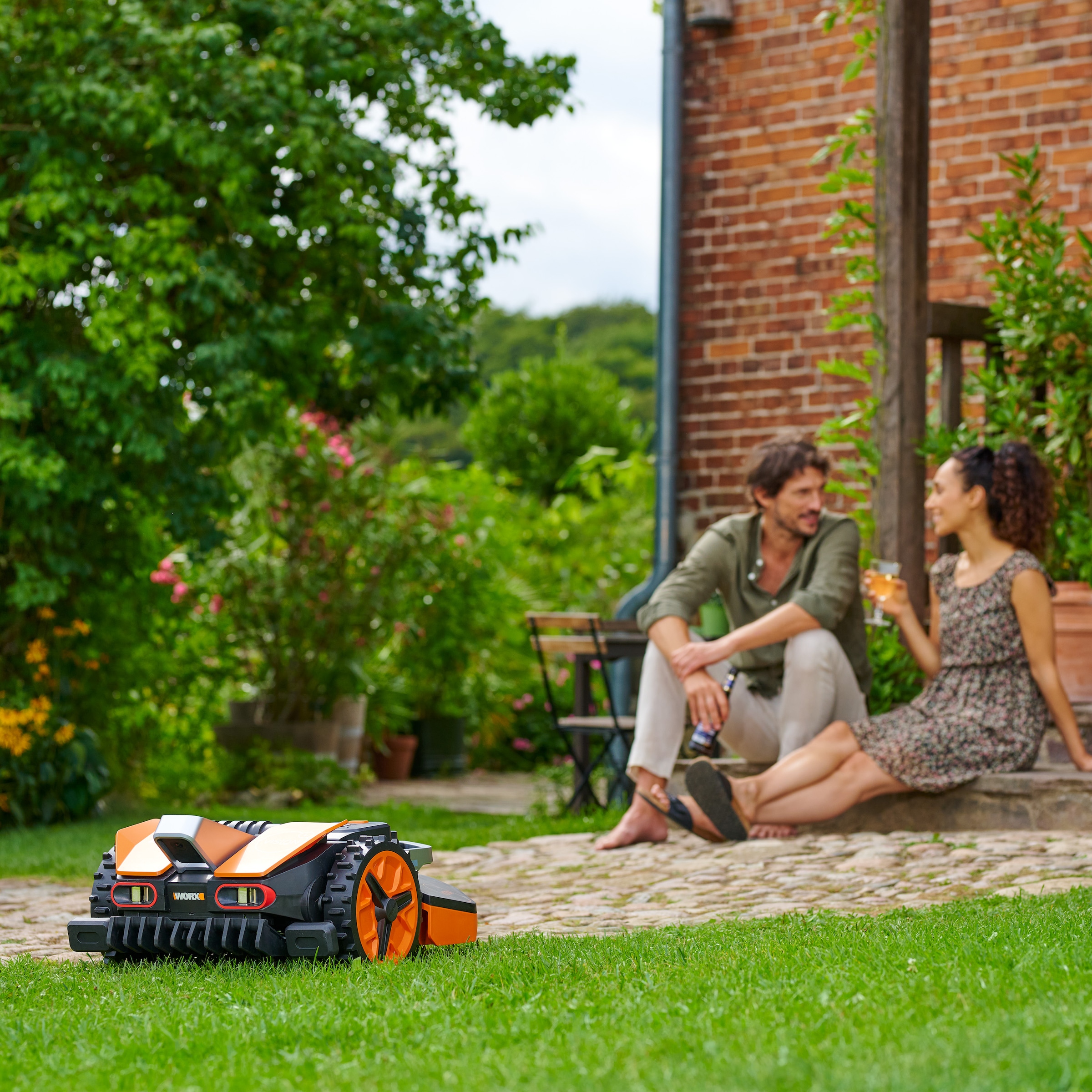 Worx Rasenmähroboter »Mähroboter M600 Landroid VISION«, Intelligenter Mähroboter ohne Begrenzungskabel, für Gärten bis 600m²