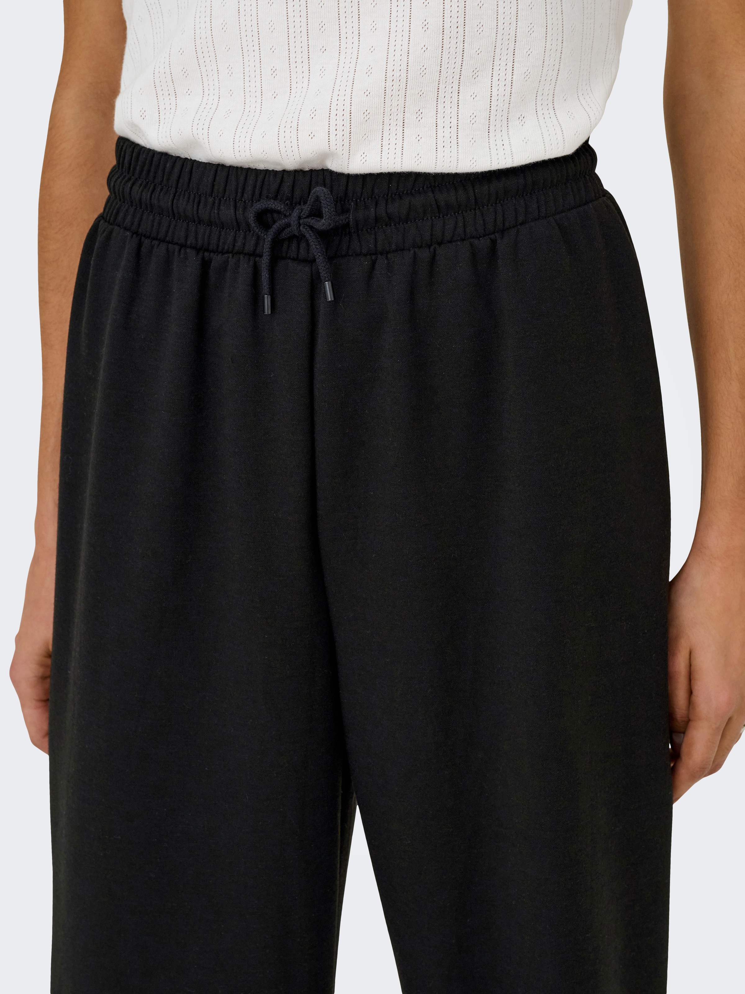 ONLY Trainingshose "ONLSCARLETT WIDE PANT SWT NOOS" günstig online kaufen