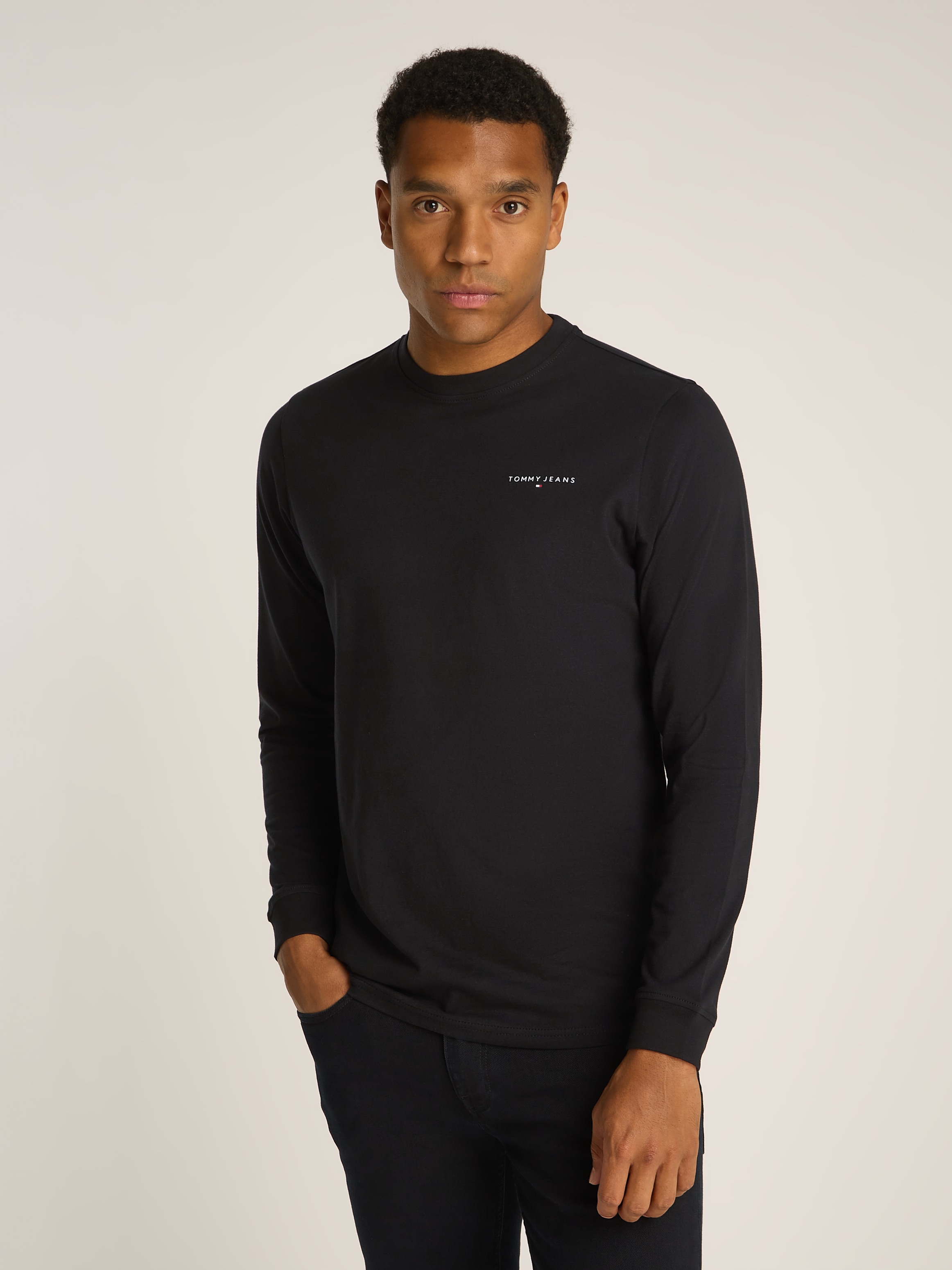 Tommy Jeans Plus Longsleeve "TJM SLIM LINEAR CHST L/S TEE EXT", Große Größen