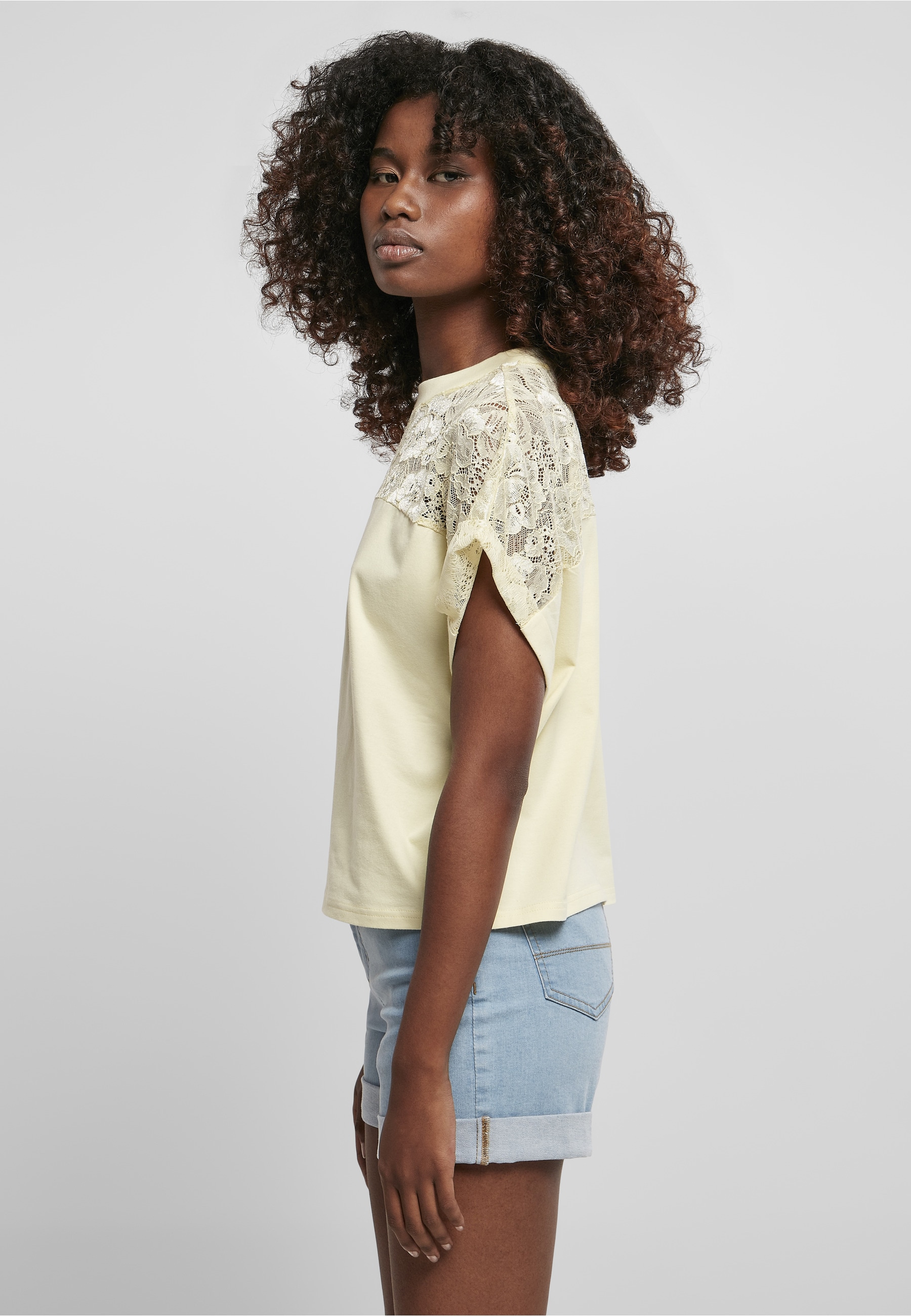 URBAN CLASSICS Kurzarmshirt »Urban Classics Damen Ladies Short Oversized Lace Tee« 1 Stk.