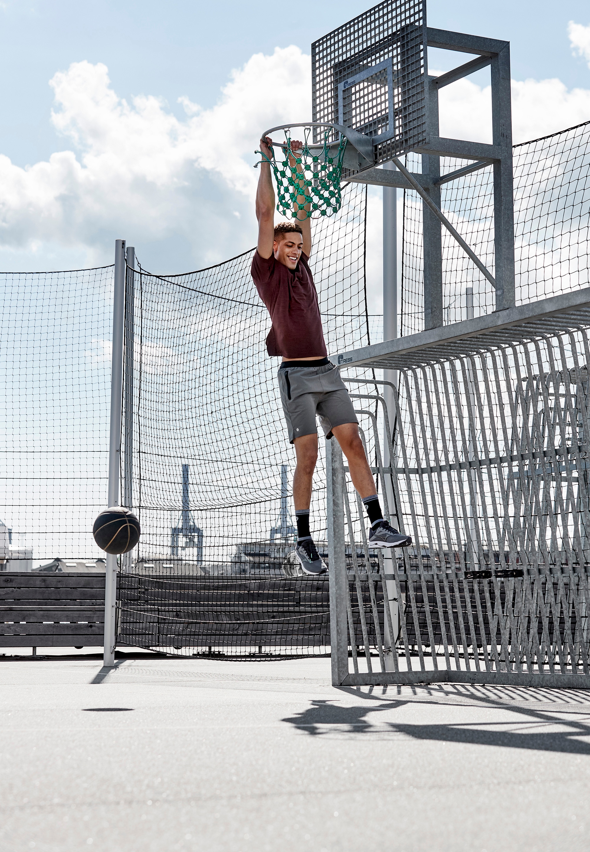 Virtus Shorts »BLAG V2 M Hyper«, mit atmungsaktivem 4 Wege-Funktionsstretch  ▷ bestellen | BAUR