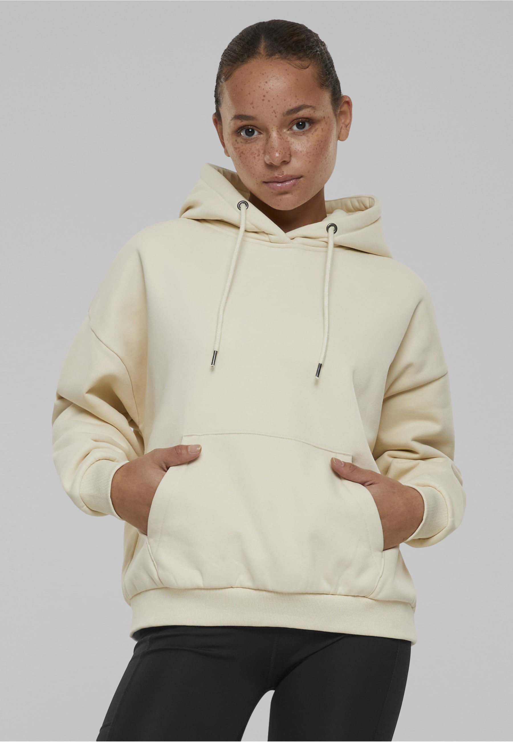 URBAN CLASSICS Kapuzenpullover »Urban Classics Damen Ladies Oversized Ultra Heavy Hoody« 1