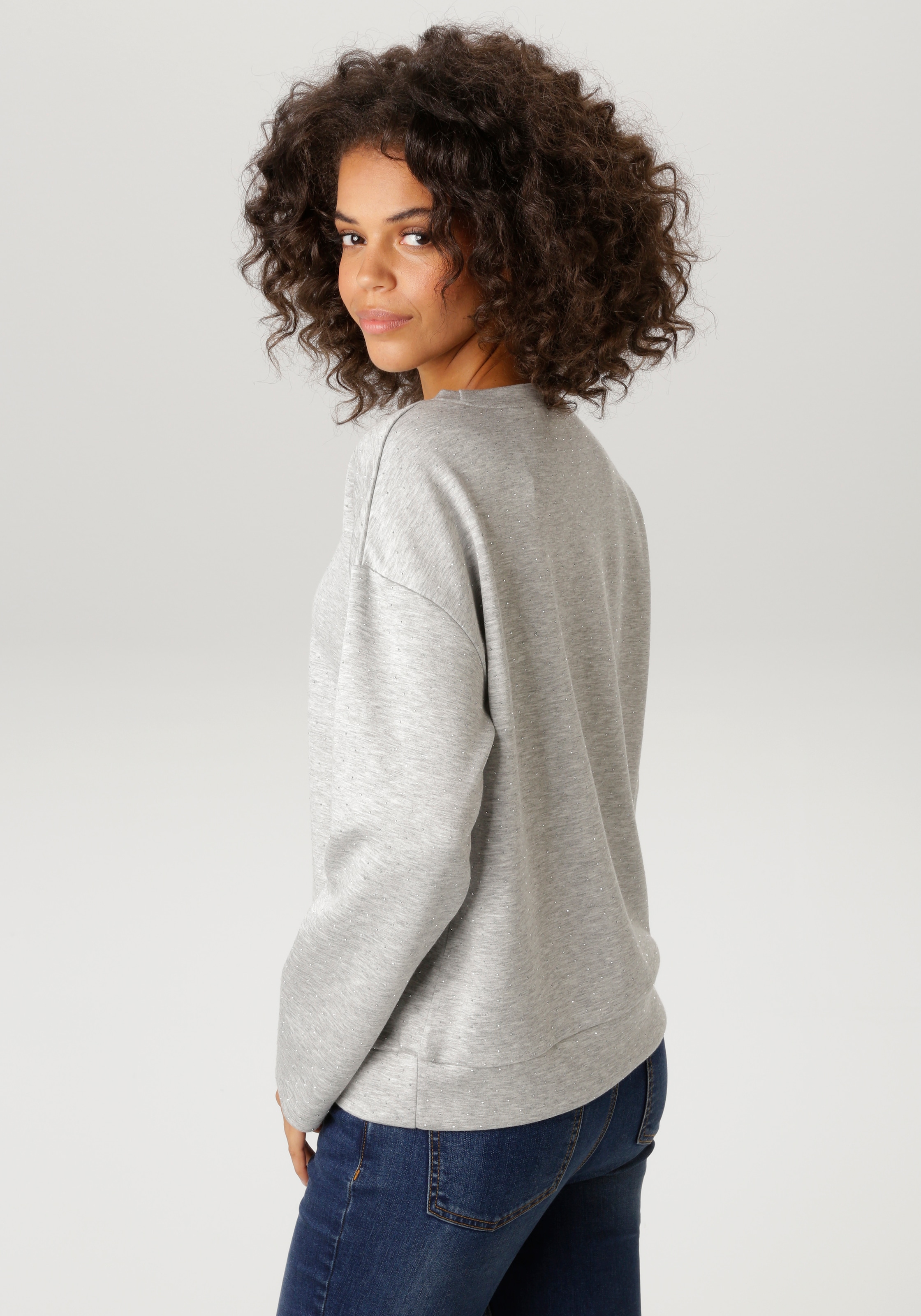 Aniston CASUAL Sweatshirt , allover mit kleinen Glitzersteinchen Verziert - NEUE KOLLEKTION
